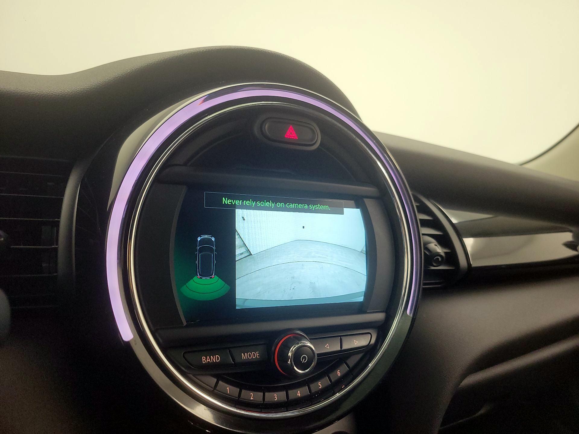 Thumbnail: 2019 MINI Cooper Hardtop - 14