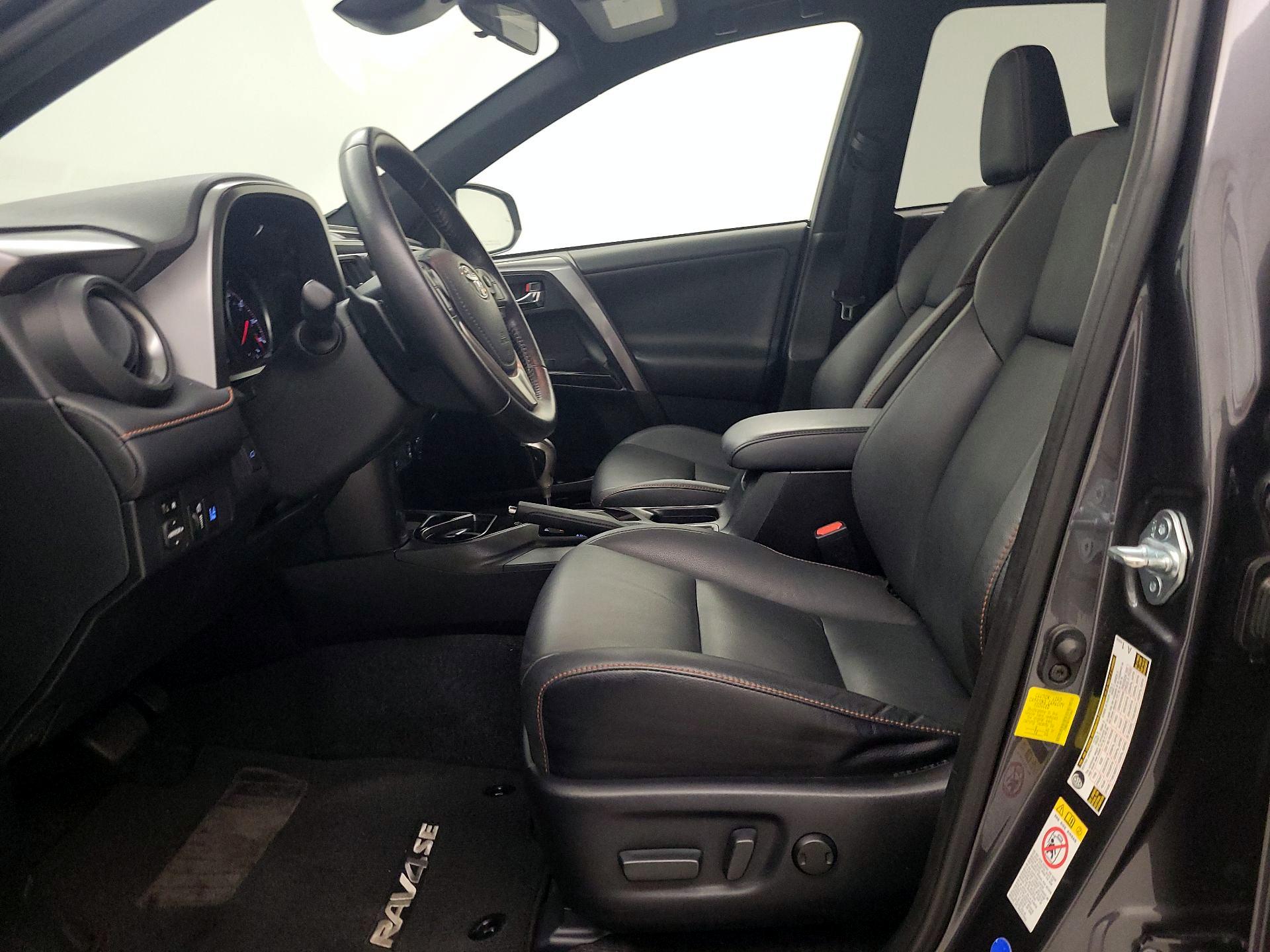 Thumbnail: 2017 Toyota RAV4 - 11