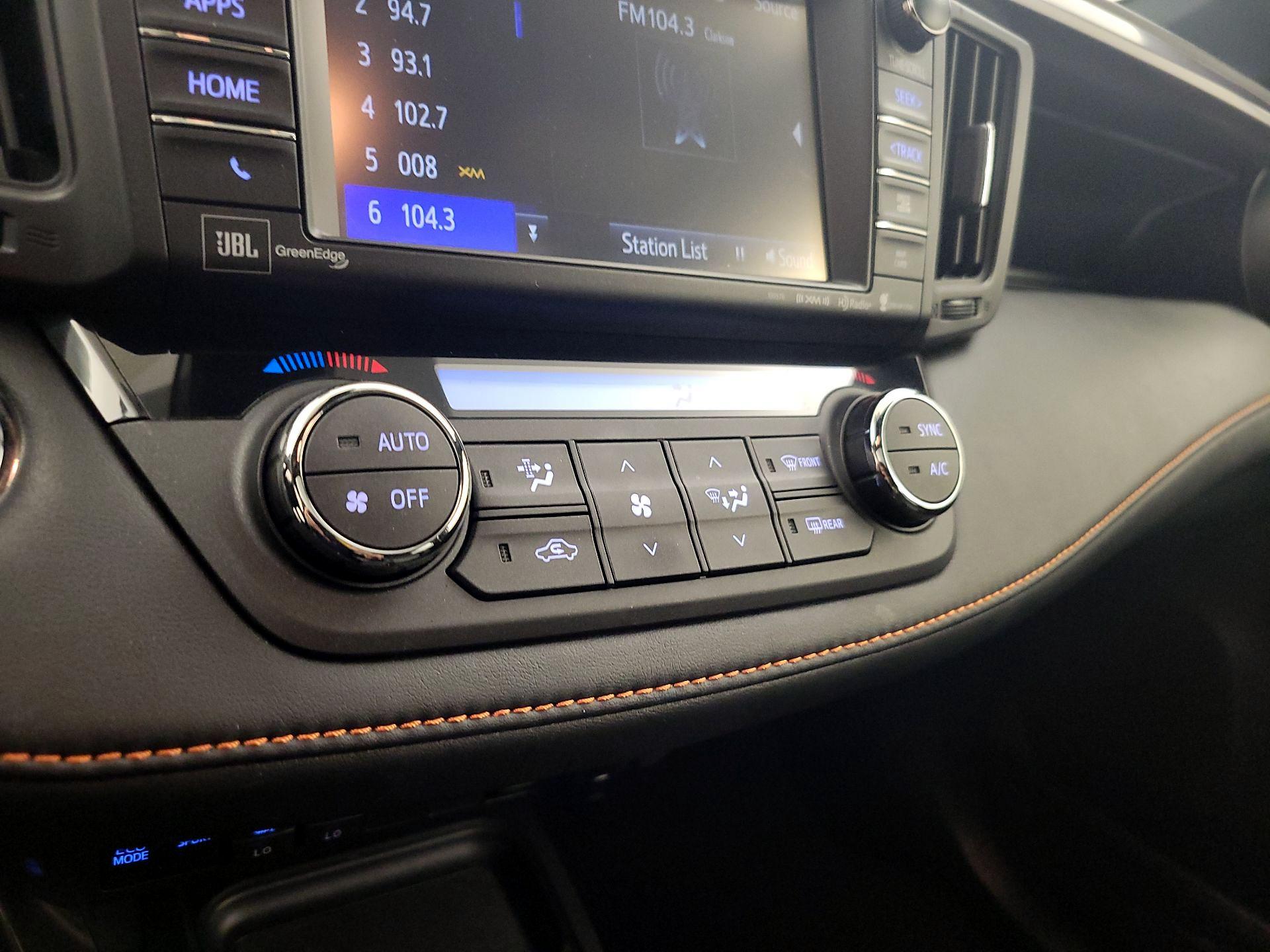 Thumbnail: 2017 Toyota RAV4 - 16