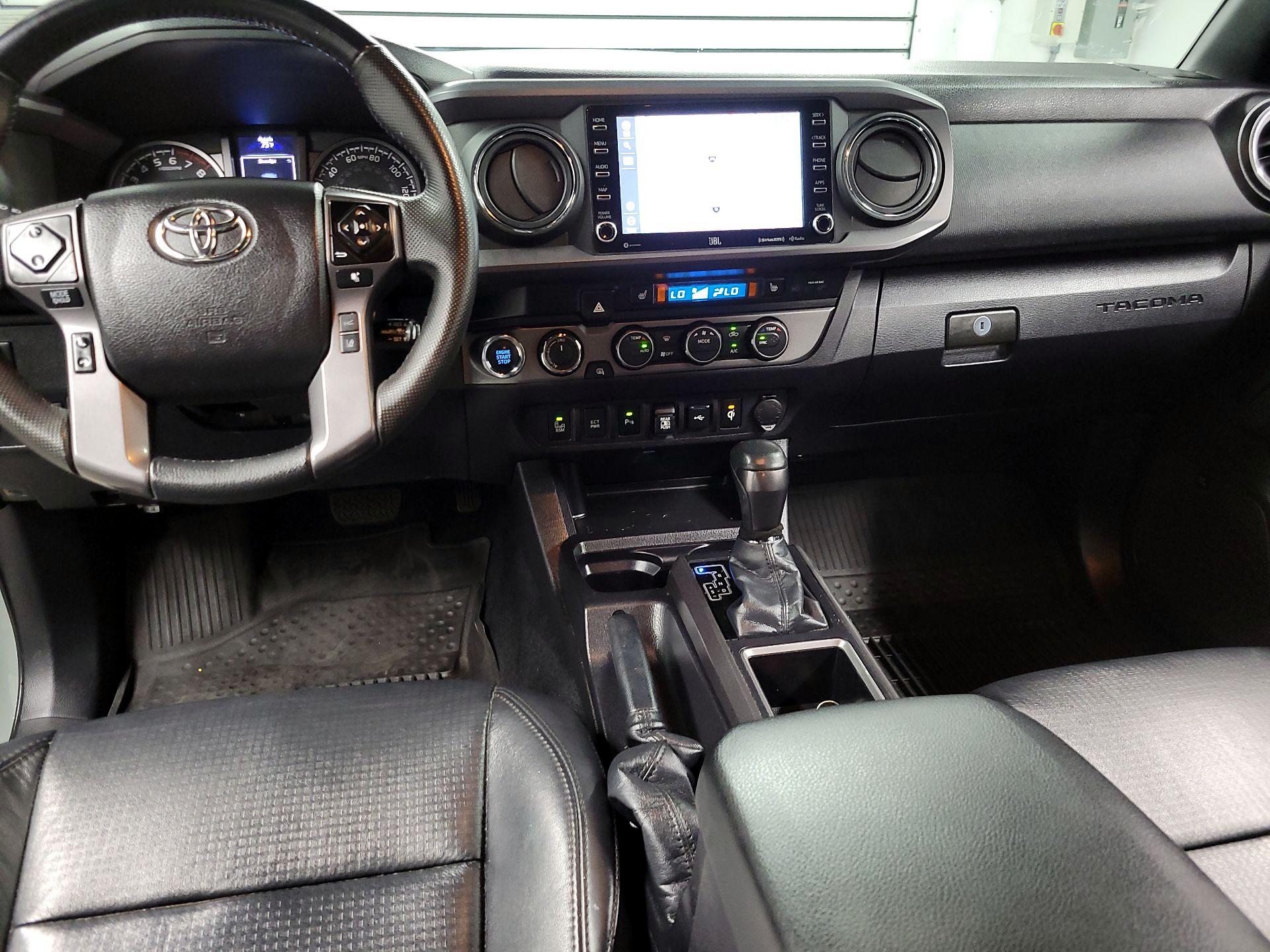 Thumbnail: 2022 Toyota Tacoma - 9