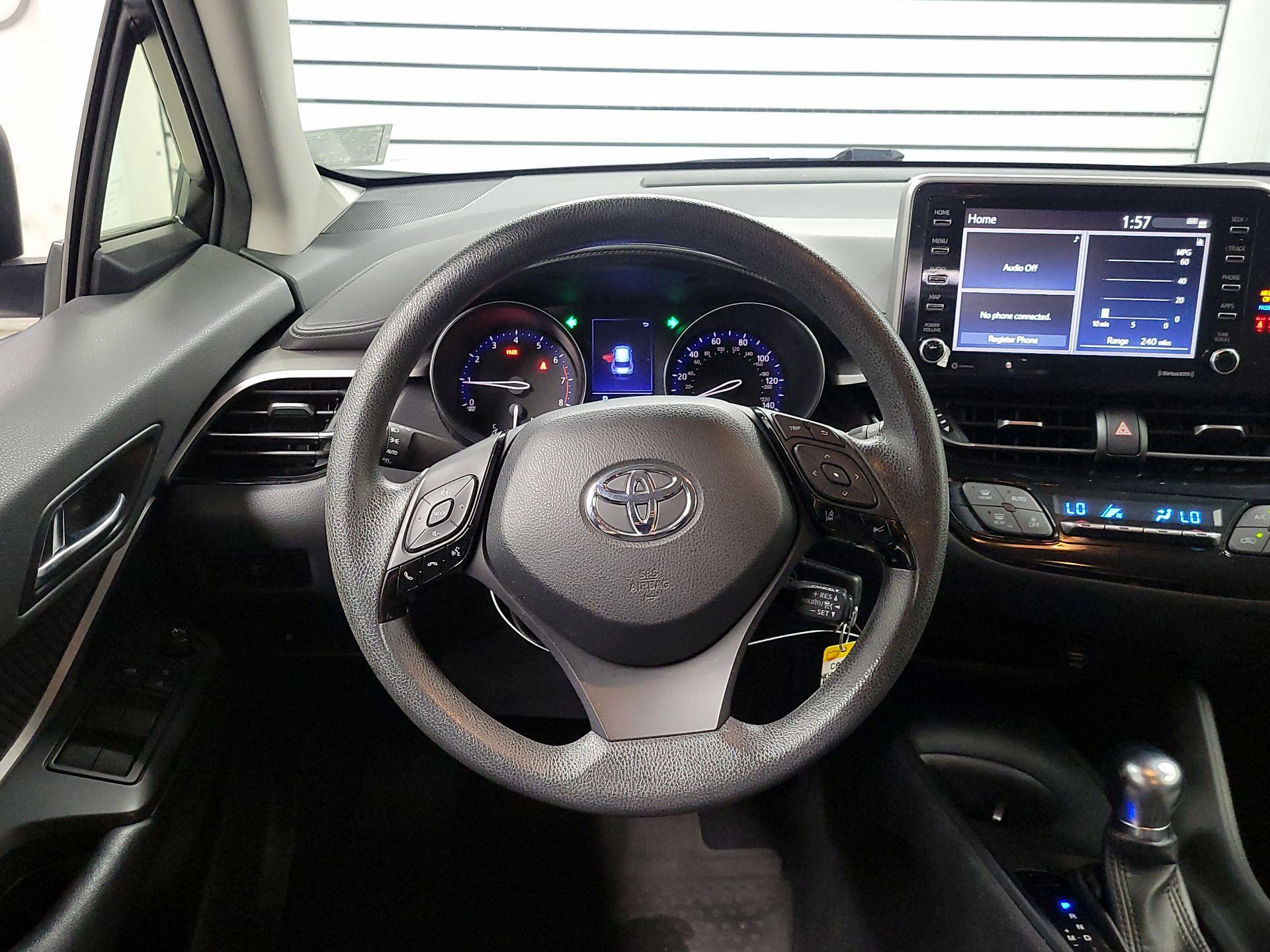 Thumbnail: 2020 Toyota C-HR - 10