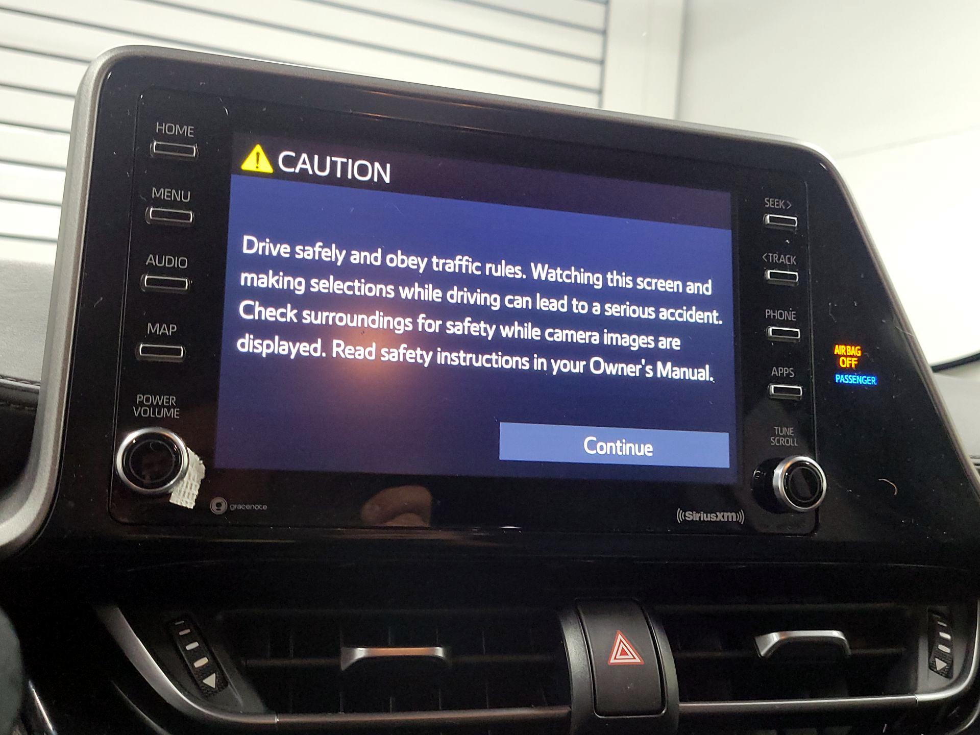 Thumbnail: 2020 Toyota C-HR - 14