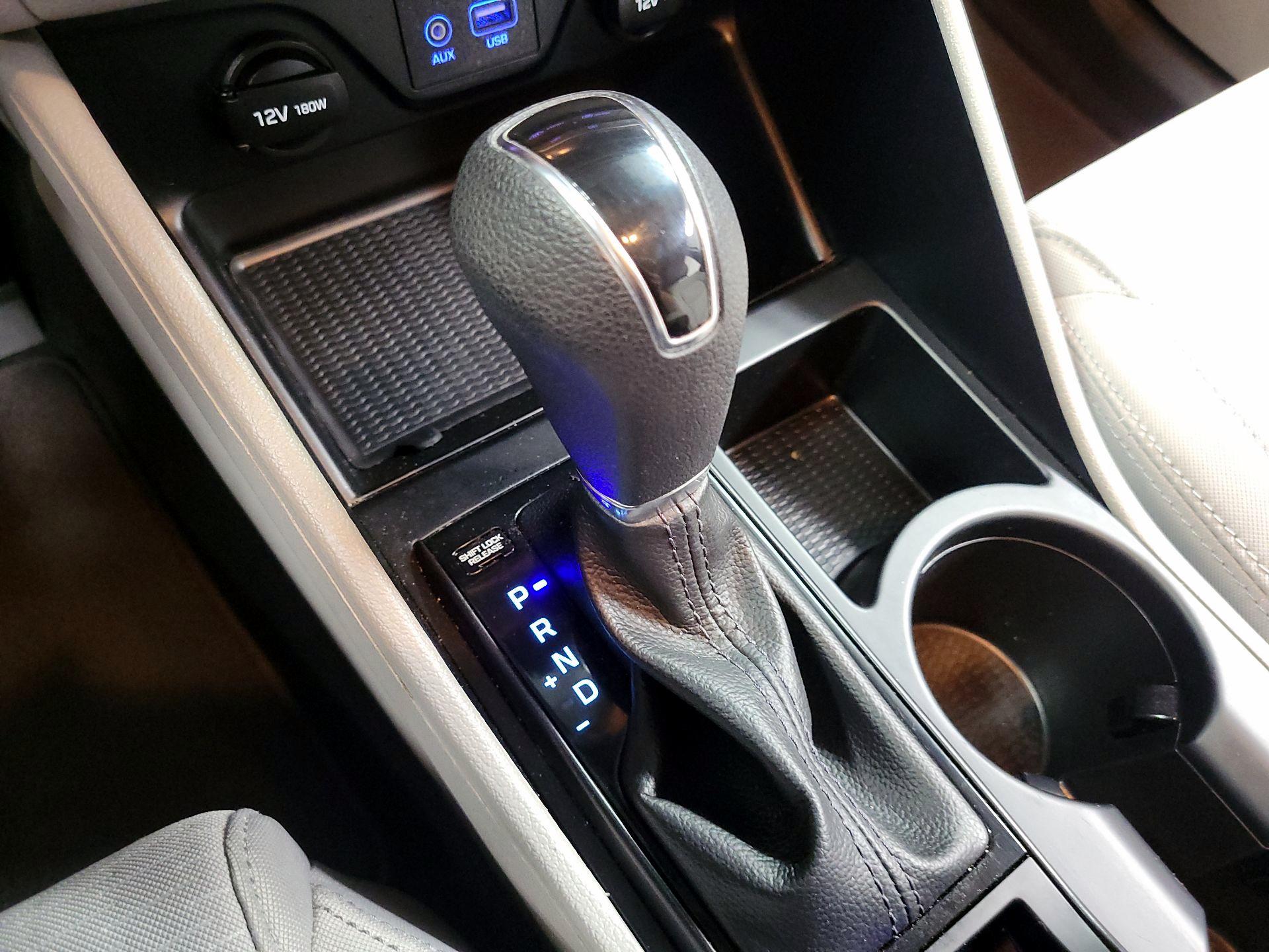 Thumbnail: 2020 Hyundai Tucson - 17