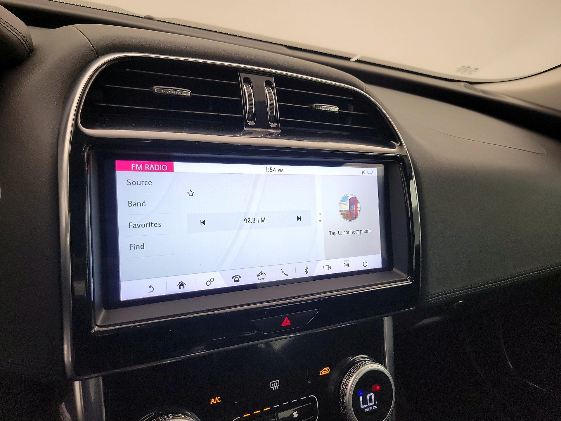 Thumbnail: 2020 Jaguar XE - 15