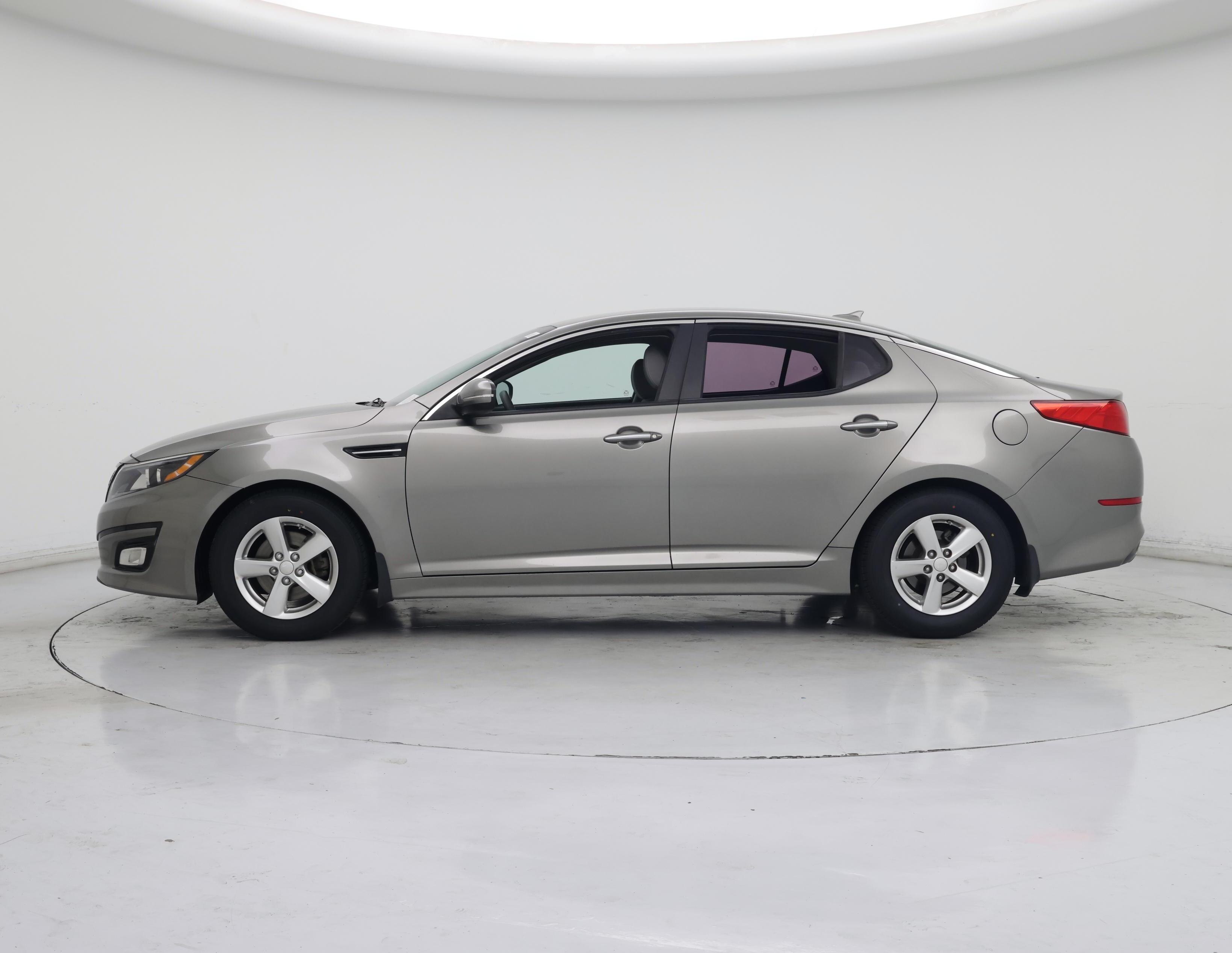 Thumbnail: 2015 Kia Optima - 3