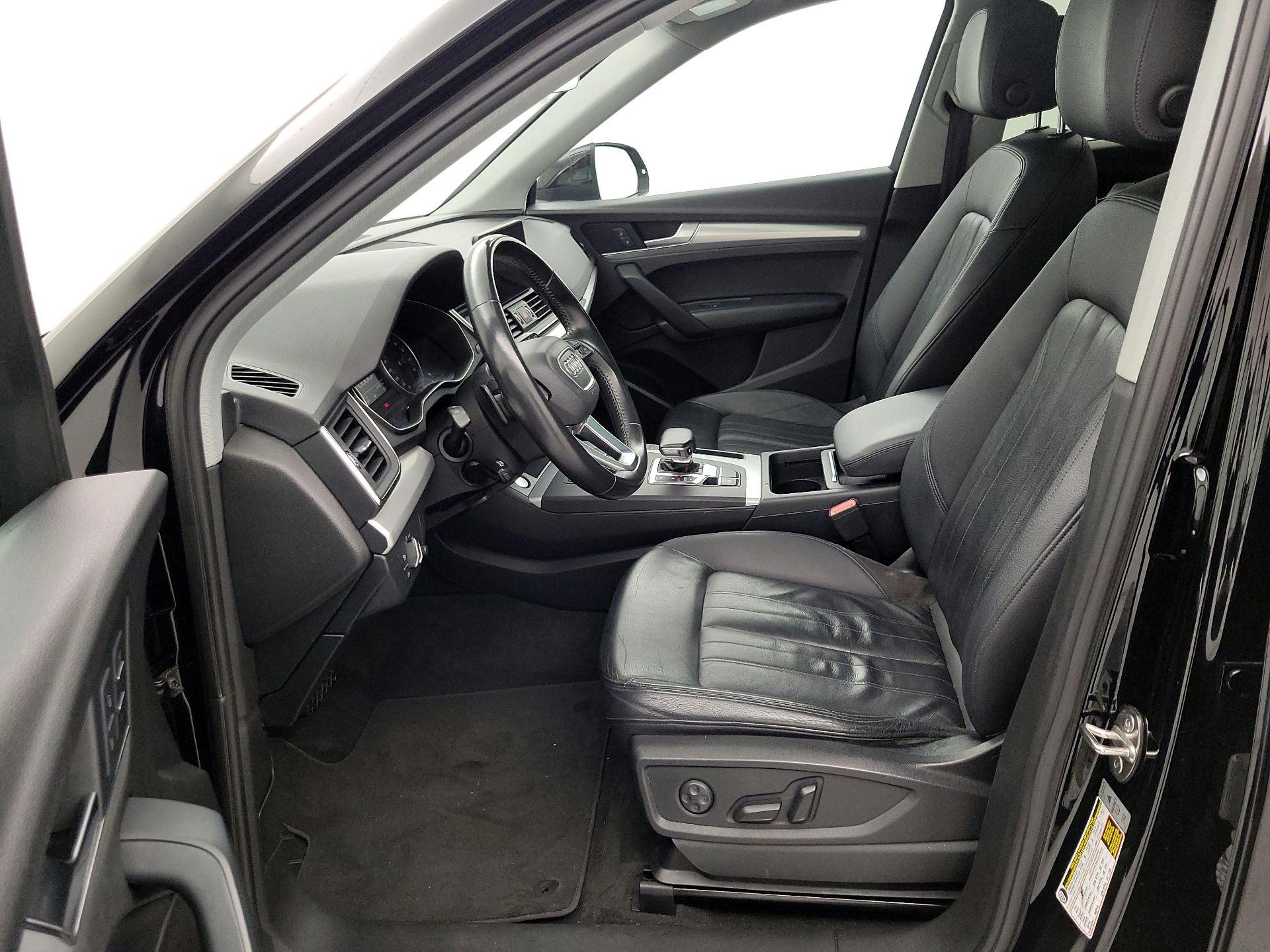 Thumbnail: 2018 Audi Q5 - 11