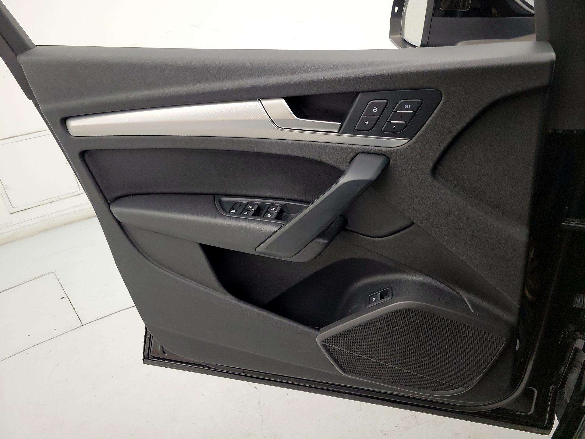 Thumbnail: 2018 Audi Q5 - 12