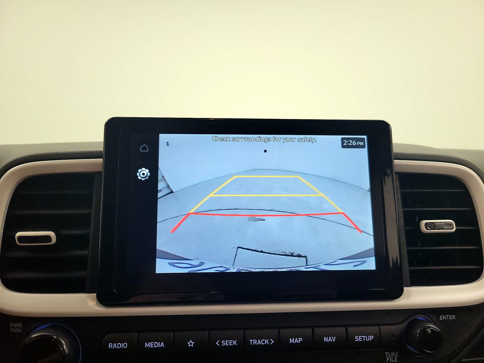 Thumbnail: 2023 Hyundai Venue - 15