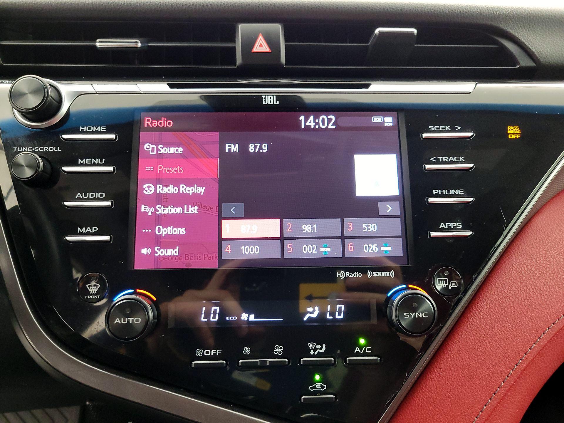 Thumbnail: 2020 Toyota Camry - 16