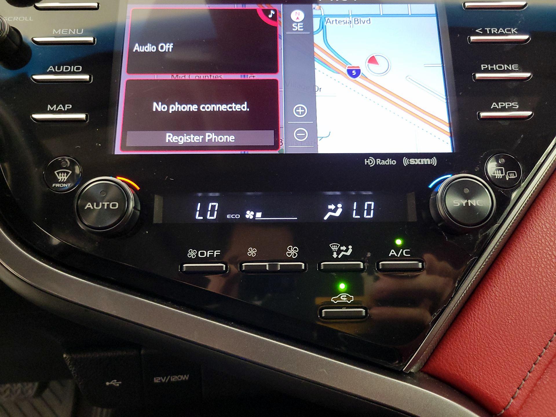 Thumbnail: 2020 Toyota Camry - 17