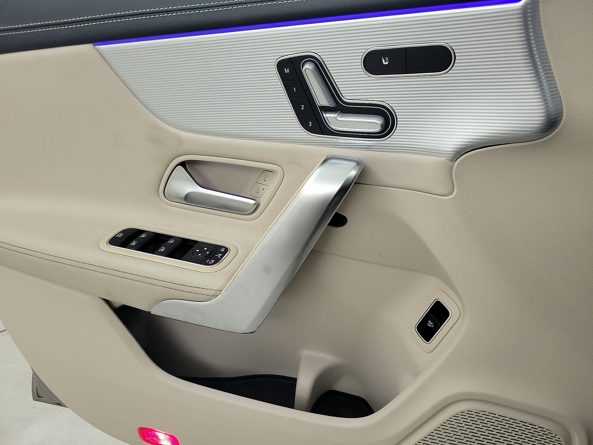 Thumbnail: 2020 Mercedes-Benz CLA - 12