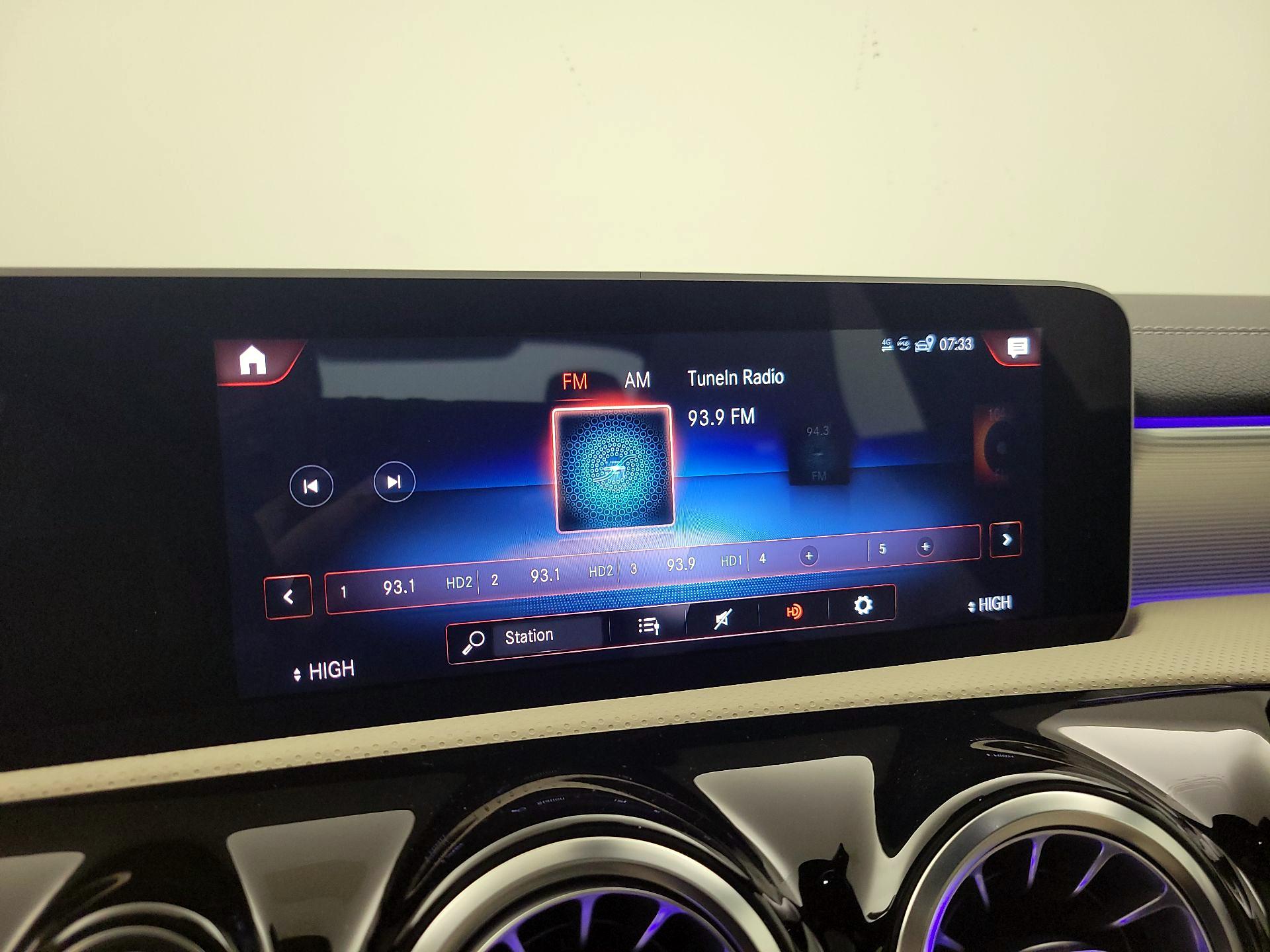 Thumbnail: 2020 Mercedes-Benz CLA - 15