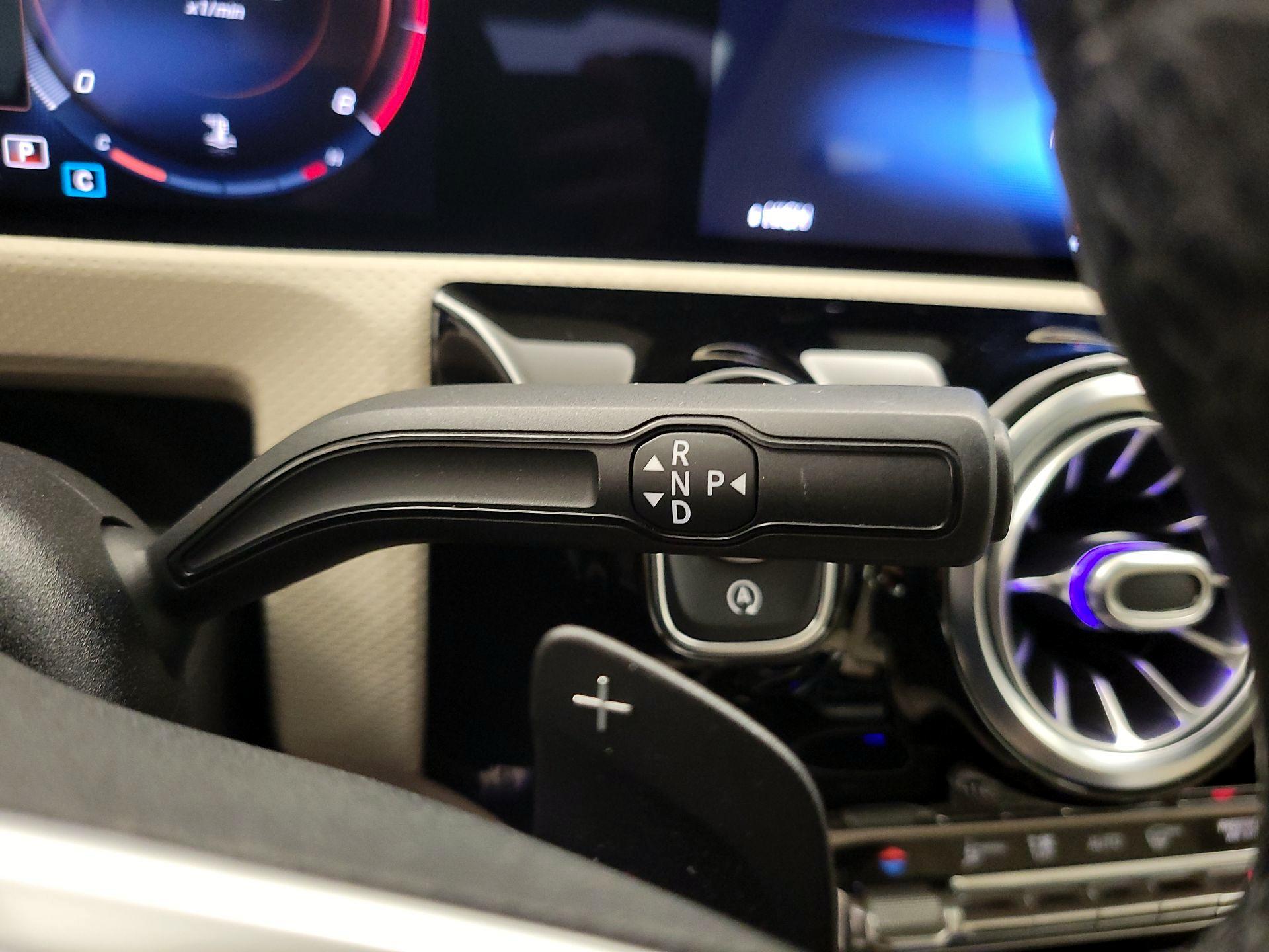 Thumbnail: 2020 Mercedes-Benz CLA - 17