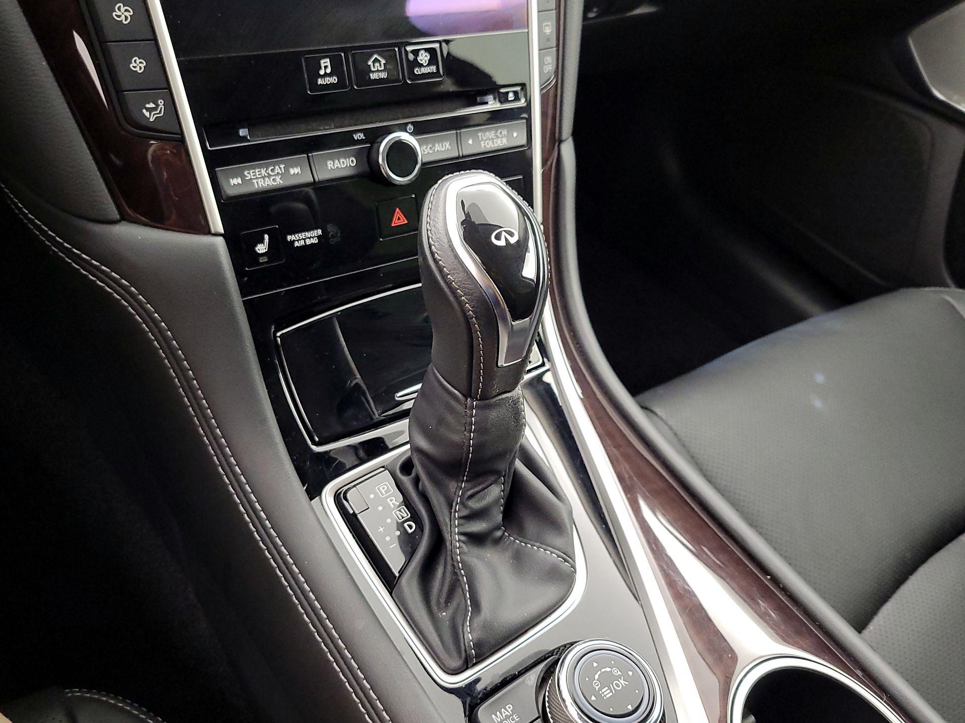 Thumbnail: 2018 INFINITI Q50 - 18