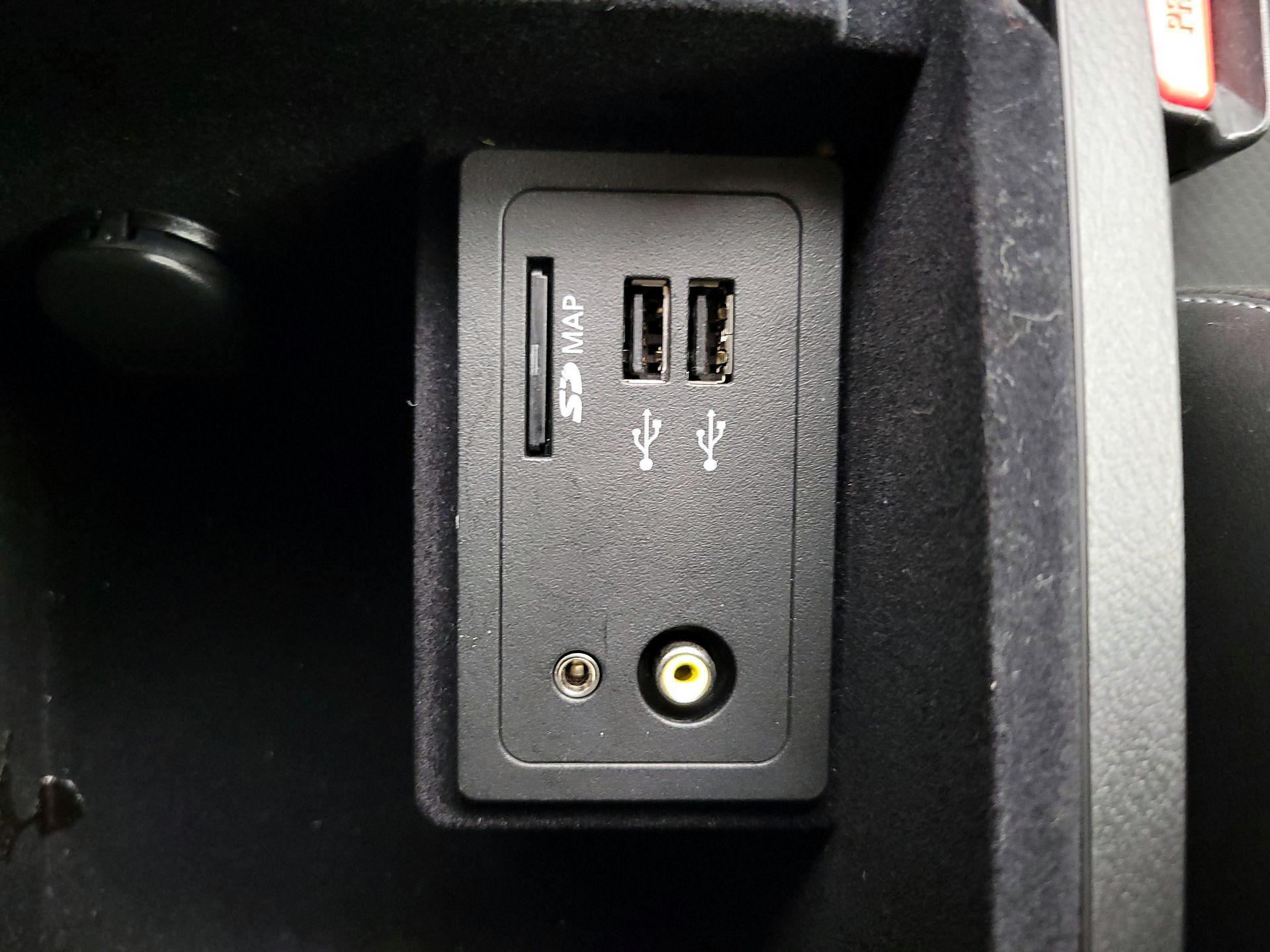 Thumbnail: 2018 INFINITI Q50 - 19