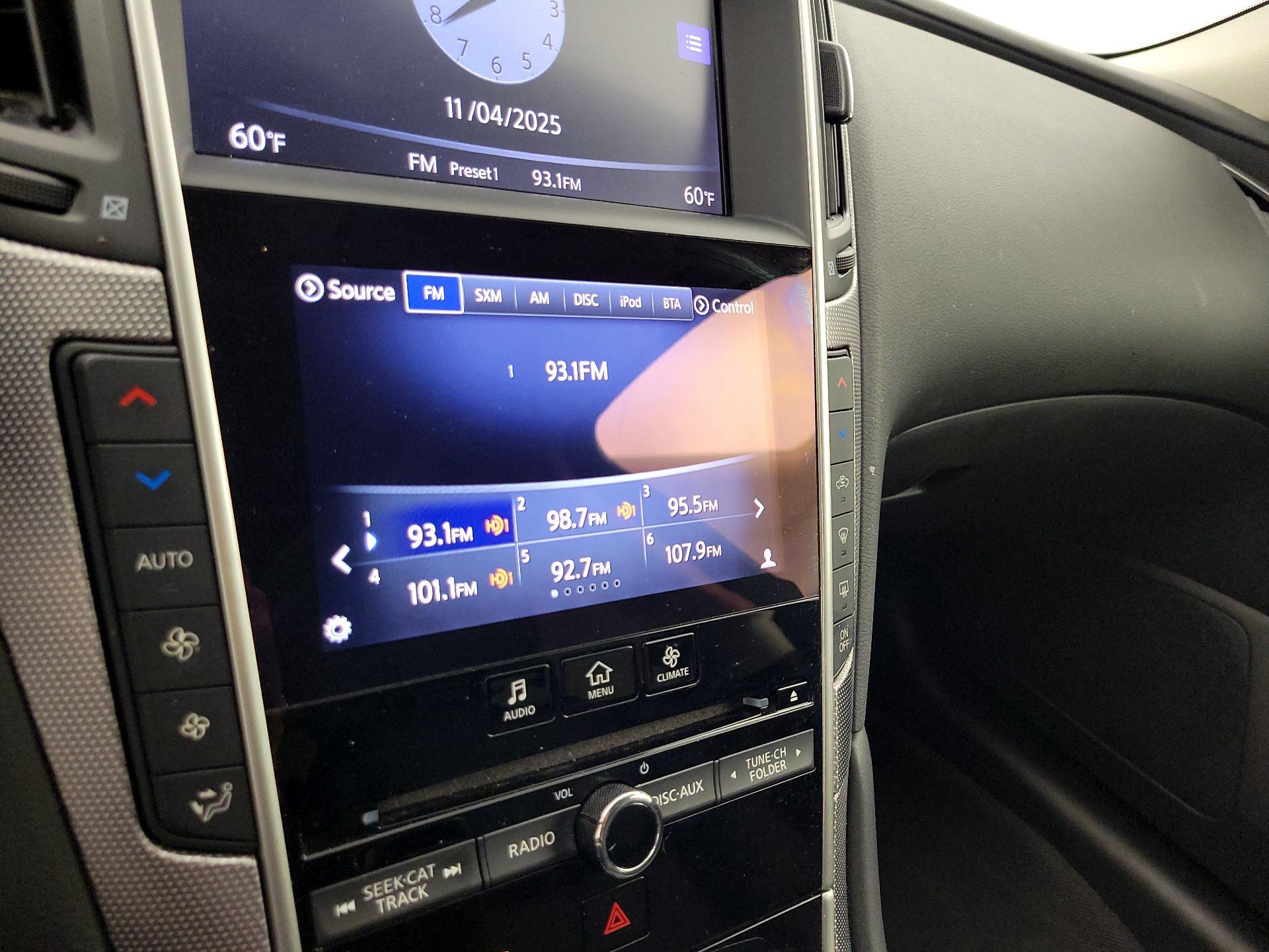 Thumbnail: 2017 INFINITI Q50 - 14