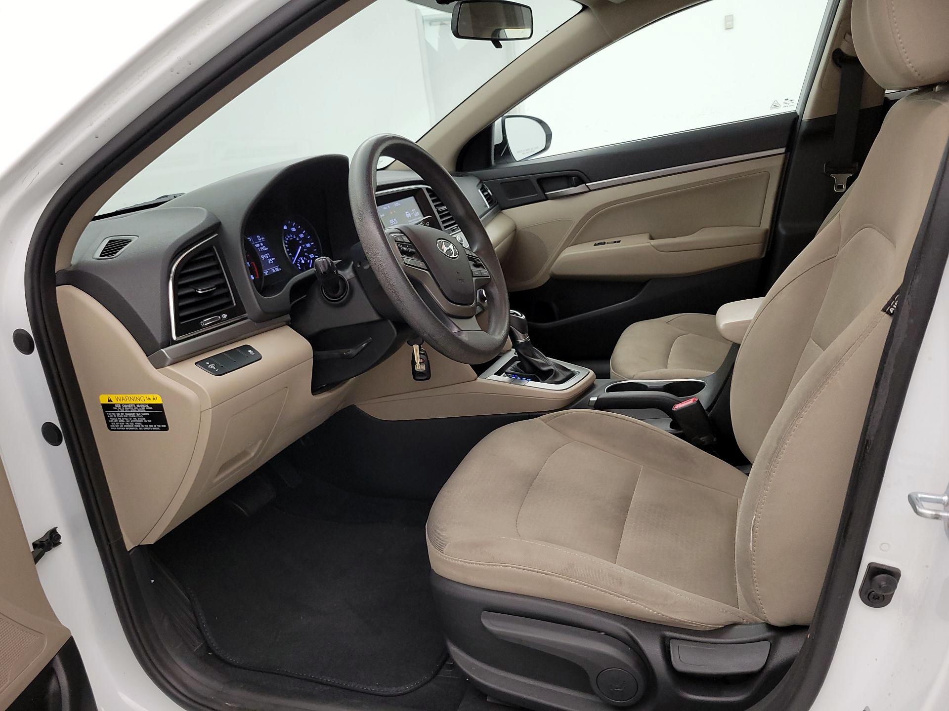 Thumbnail: 2017 Hyundai Elantra - 11