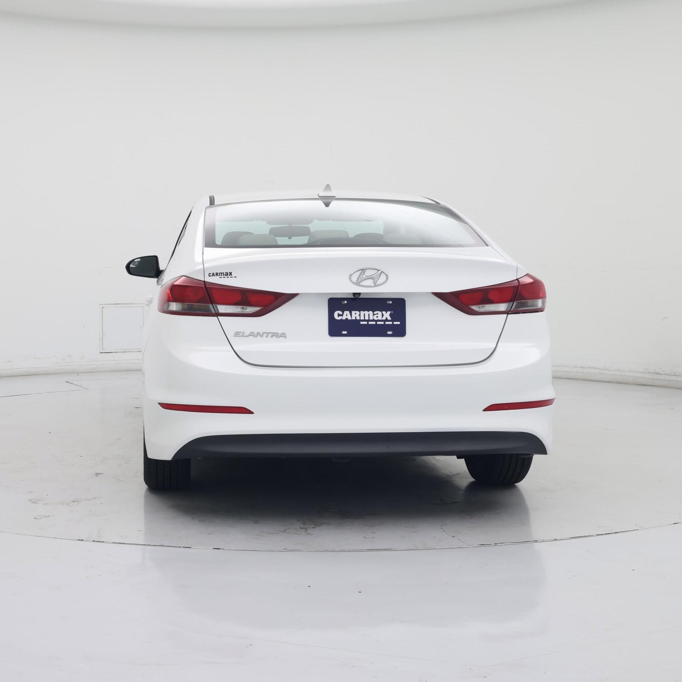 Thumbnail: 2017 Hyundai Elantra - 6