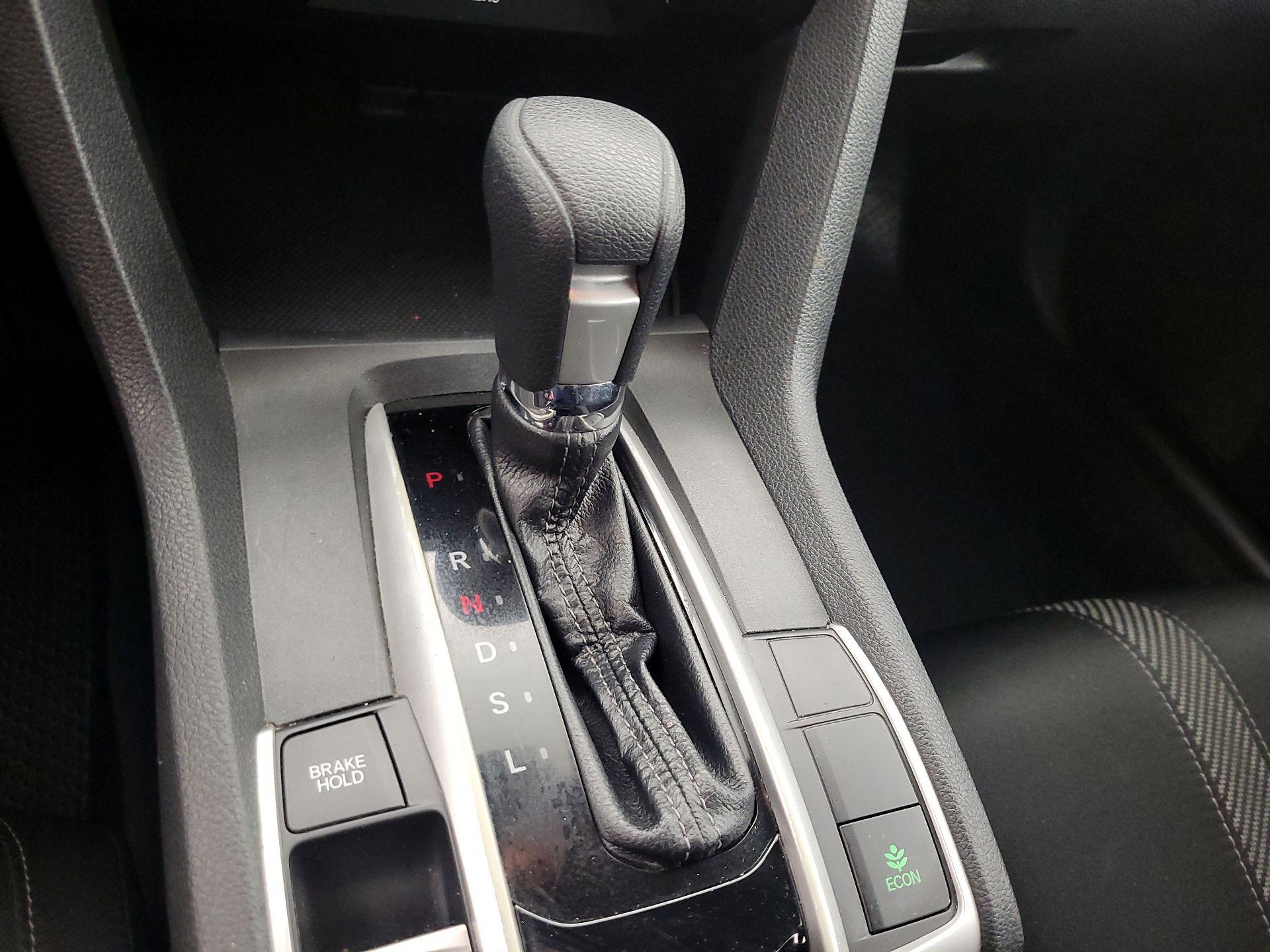 Thumbnail: 2018 Honda Civic - 17