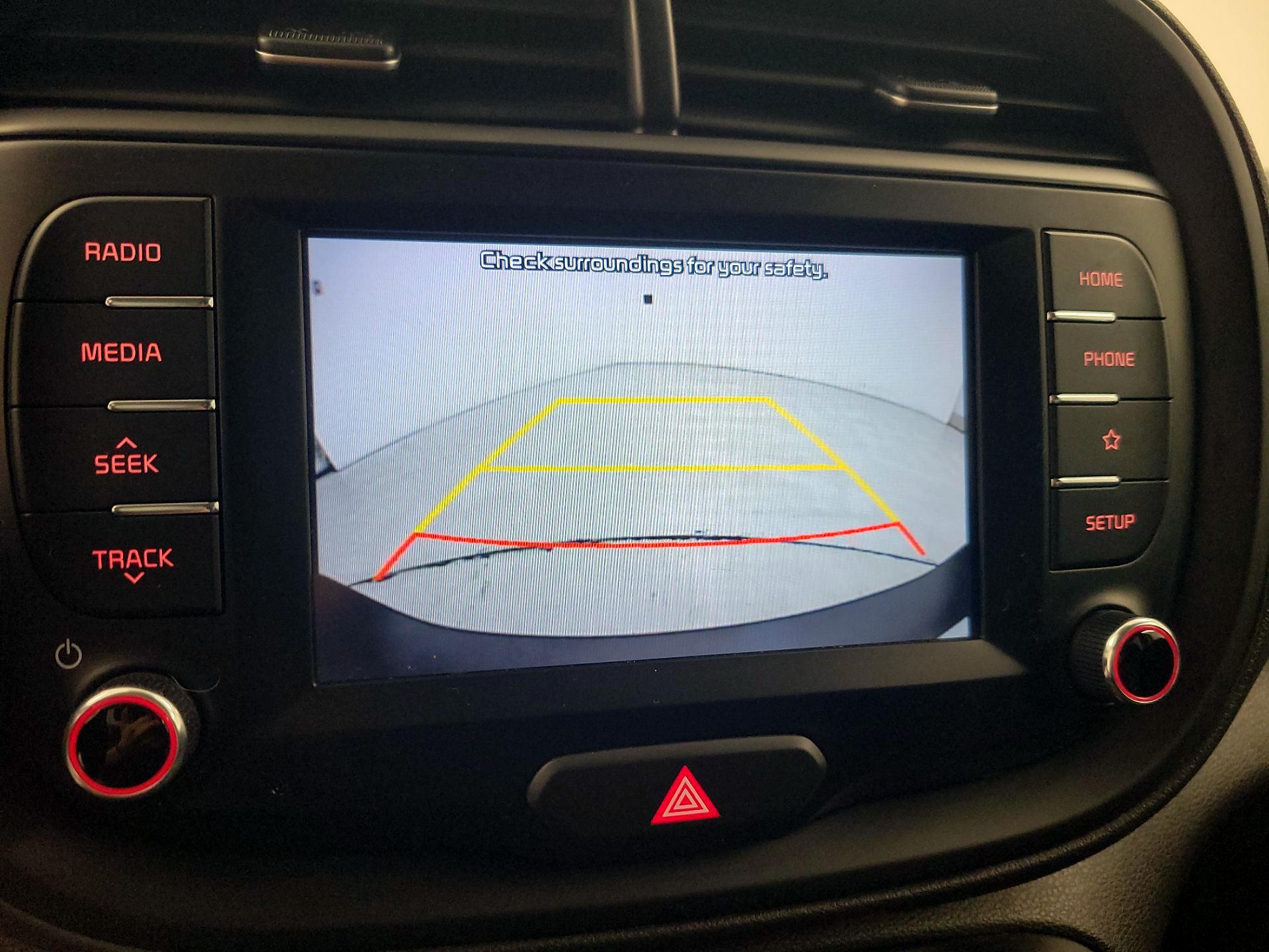 Thumbnail: 2020 Kia Soul - 14