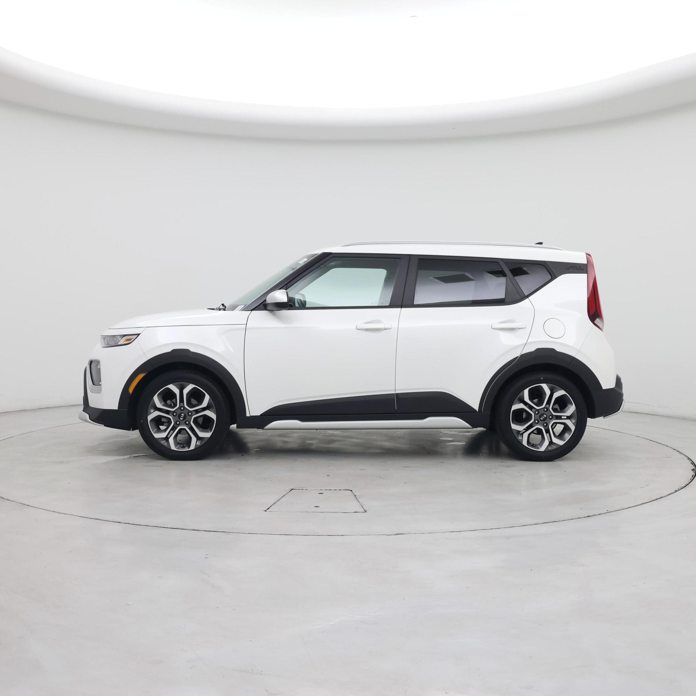 Thumbnail: 2020 Kia Soul - 3