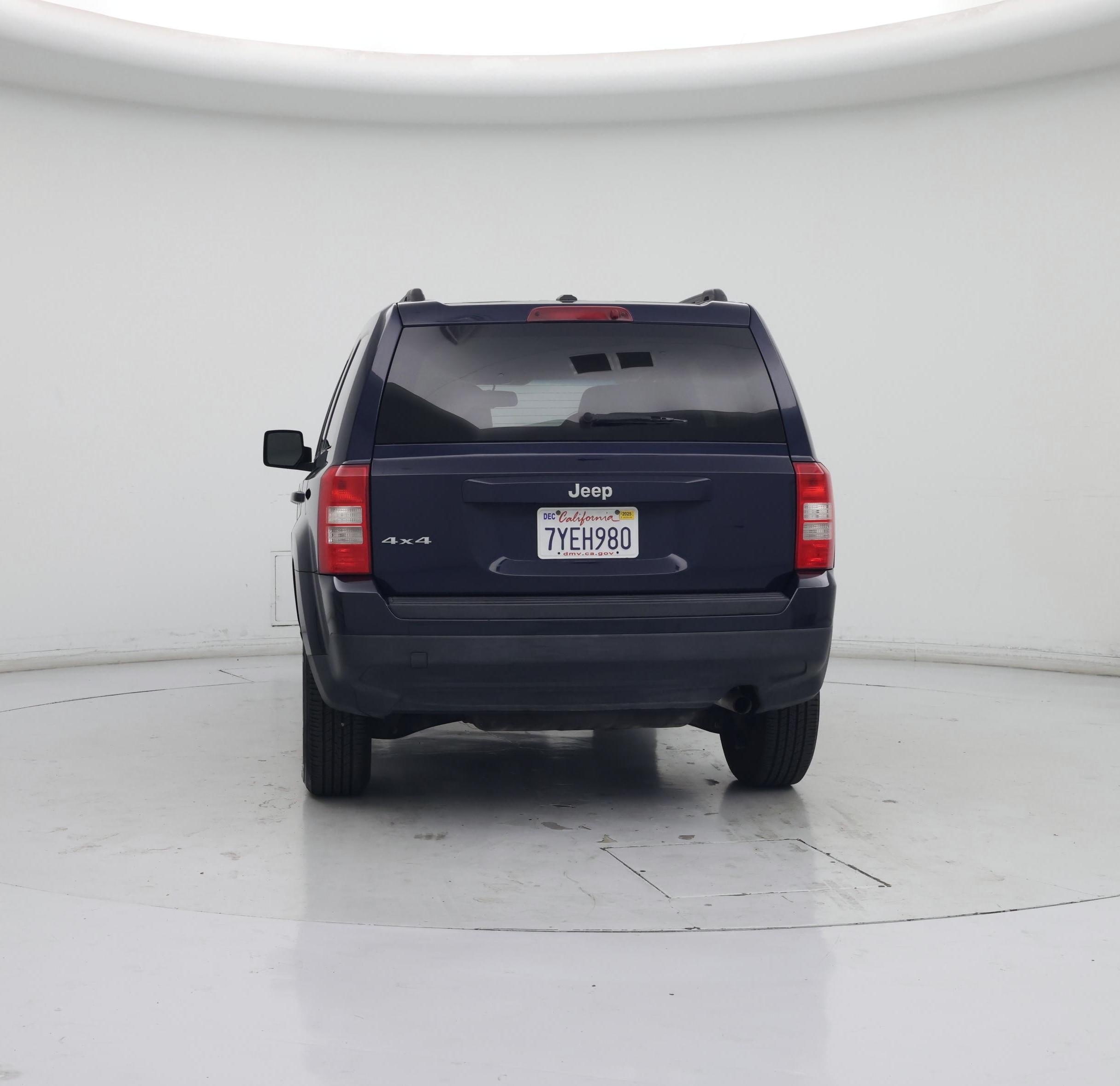 Thumbnail: 2016 Jeep Patriot - 6