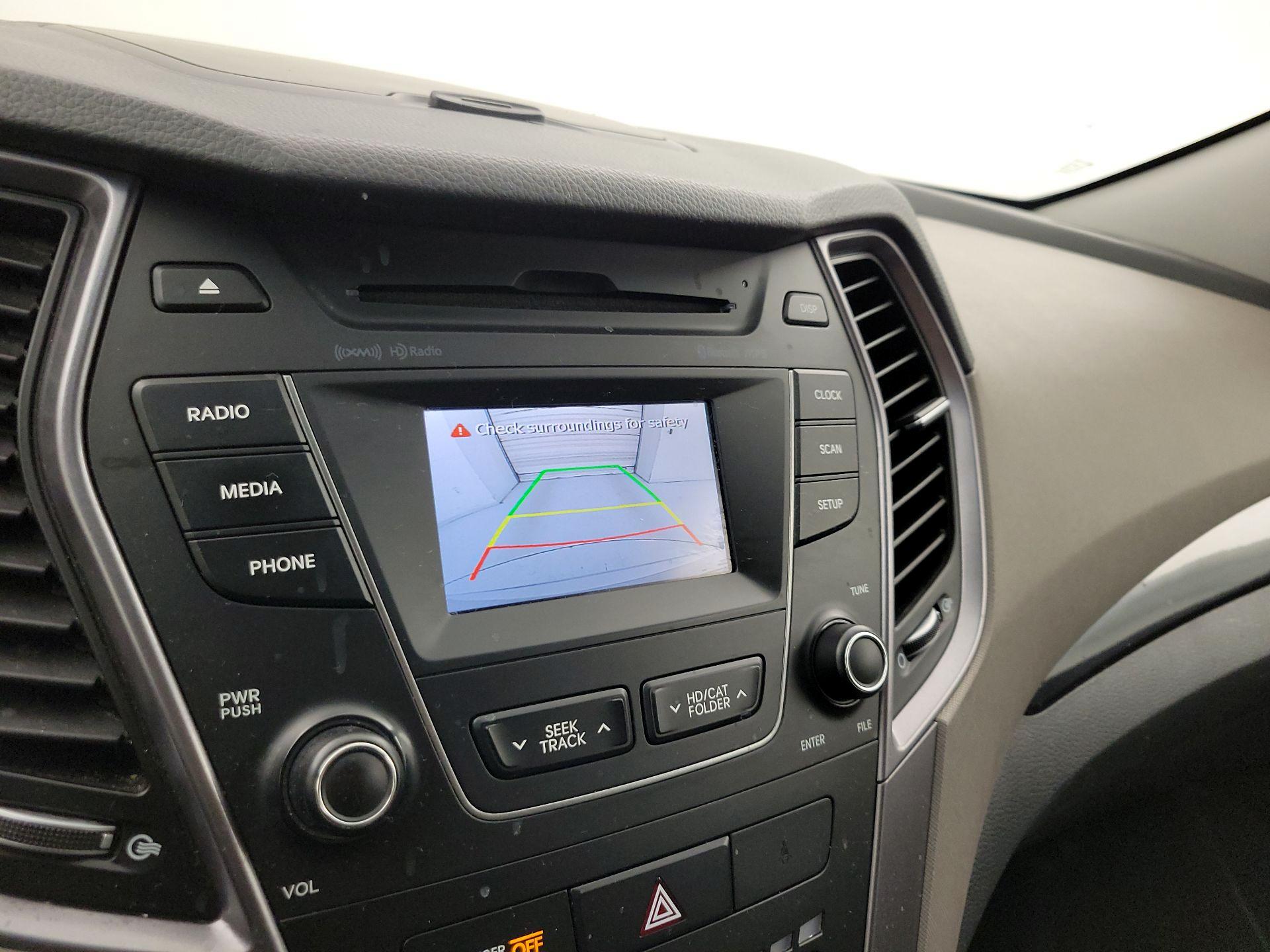 Thumbnail: 2016 Hyundai Santa Fe - 14