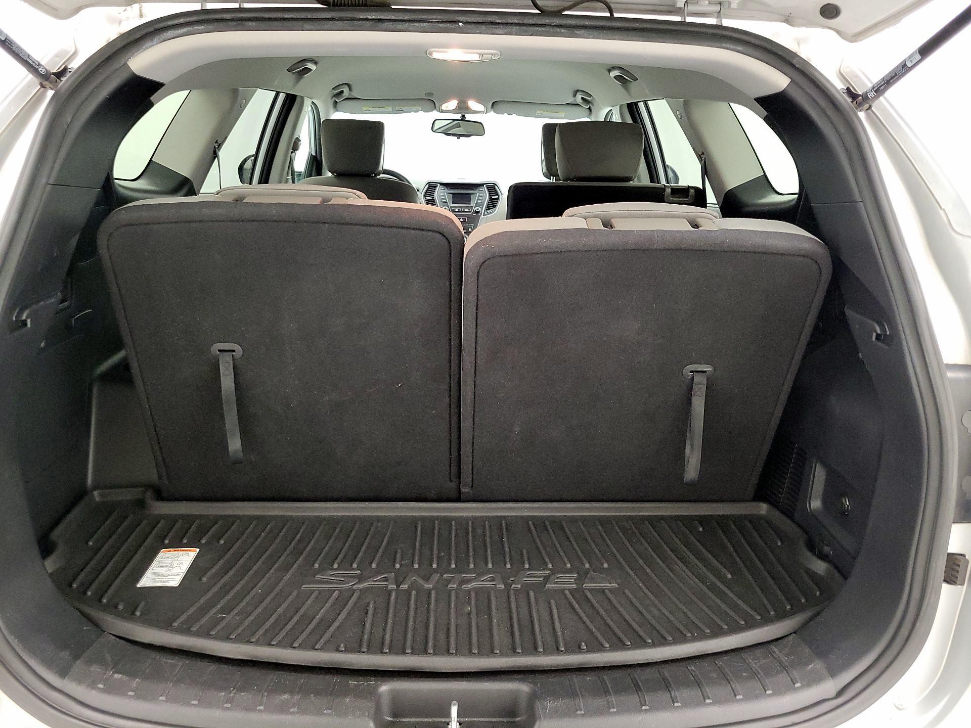 Thumbnail: 2016 Hyundai Santa Fe - 20