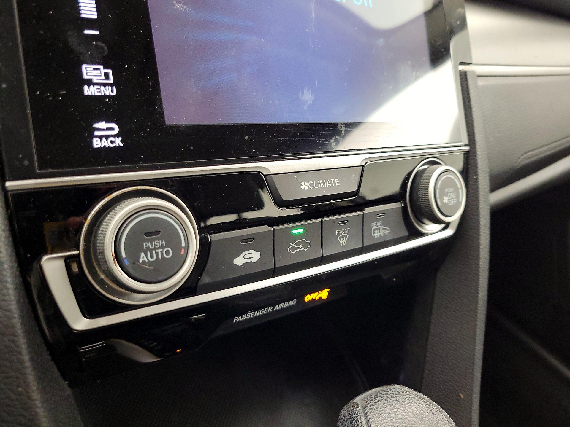 Thumbnail: 2017 Honda Civic - 16