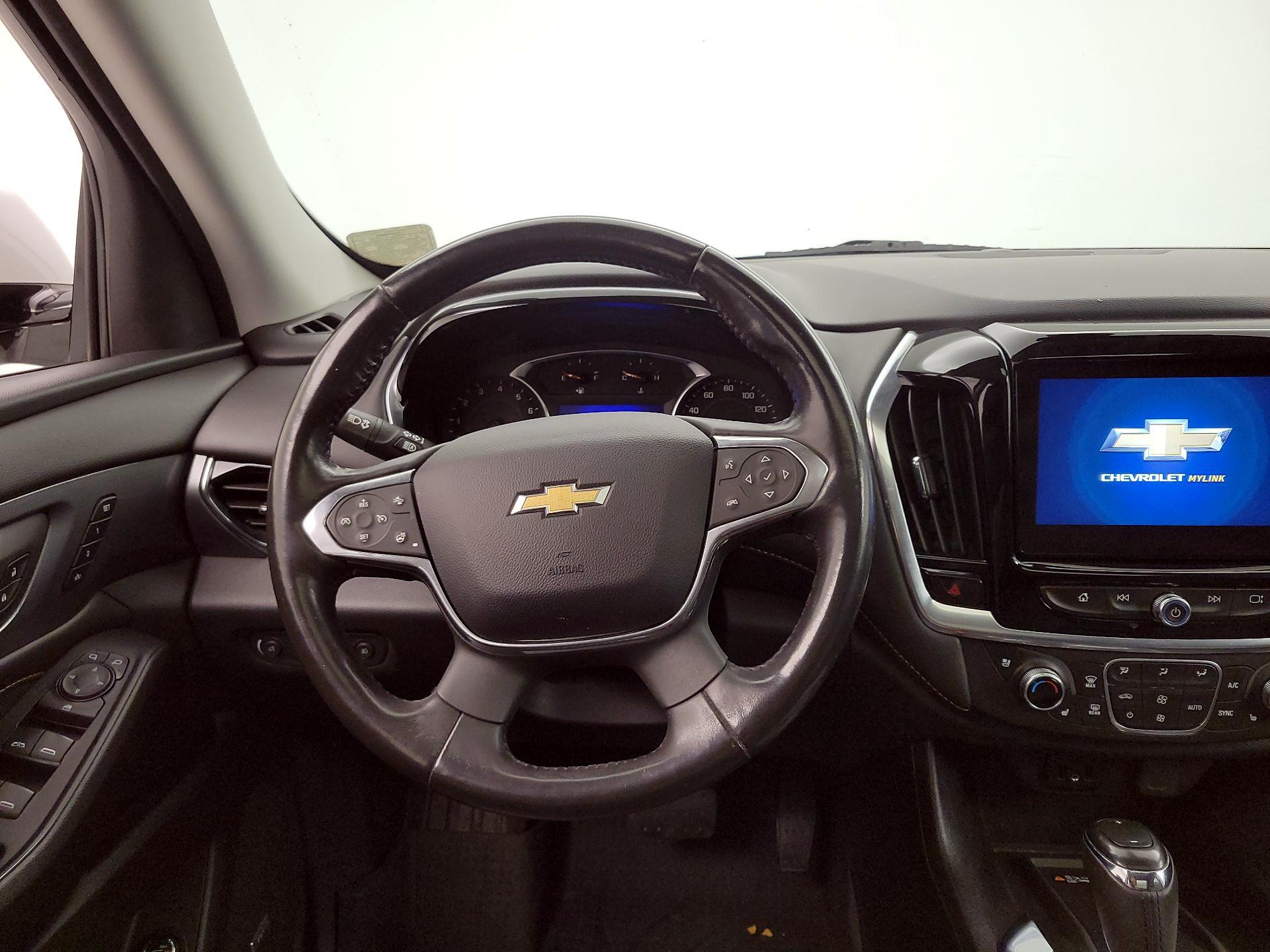 Thumbnail: 2019 Chevrolet Traverse - 10