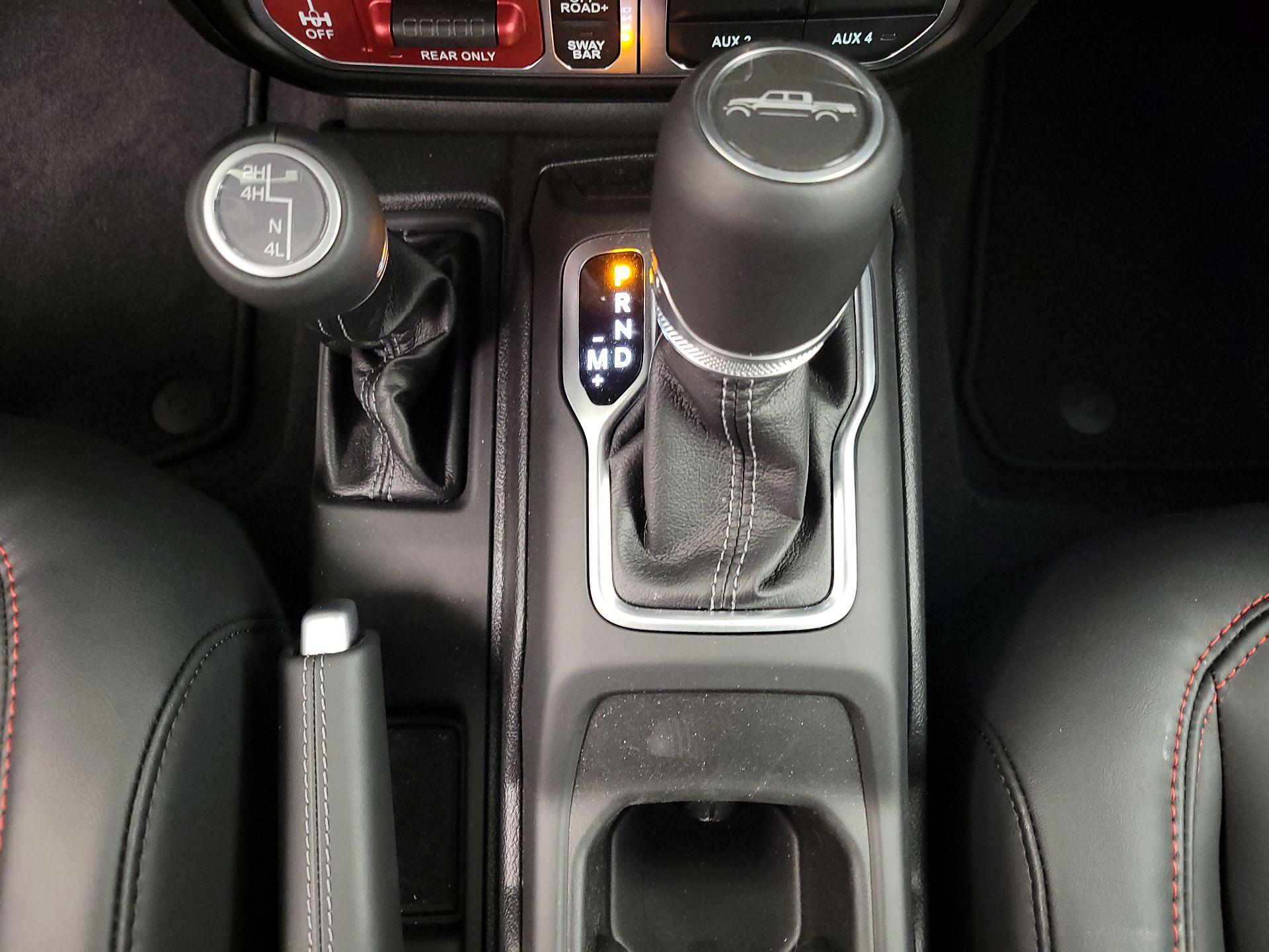 Thumbnail: 2025 Jeep Gladiator - 17