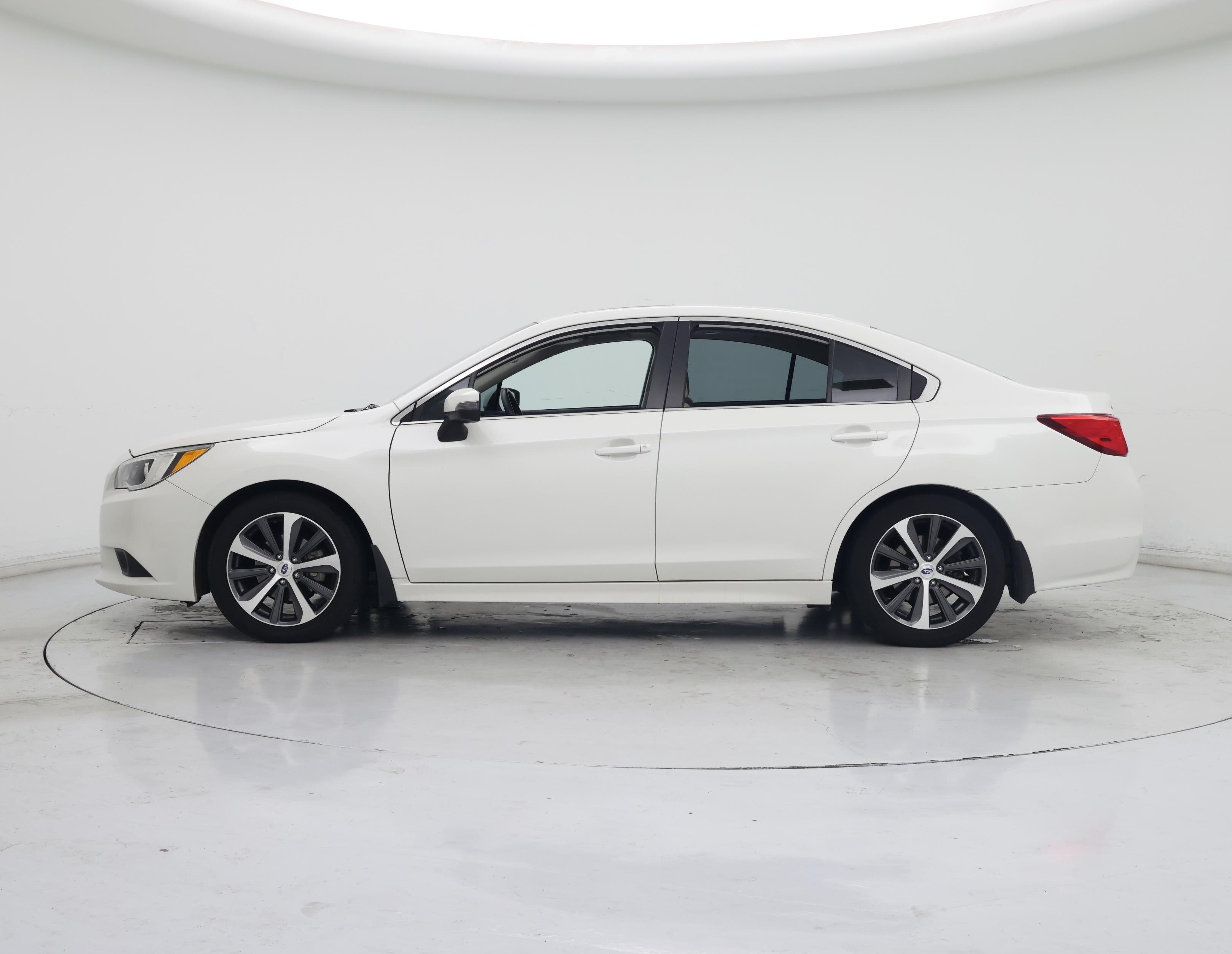 Thumbnail: 2015 Subaru Legacy - 3