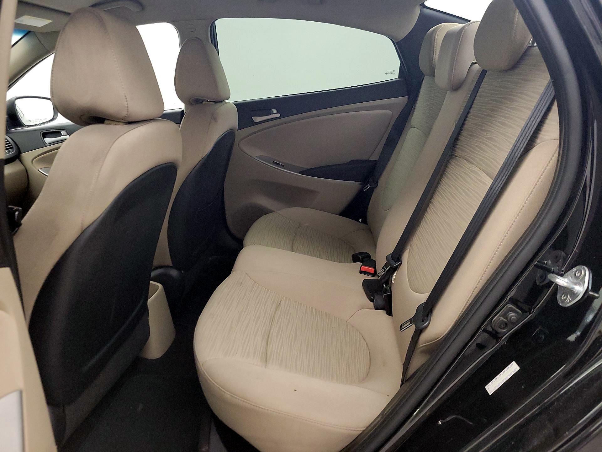 Thumbnail: 2015 Hyundai Accent - 18