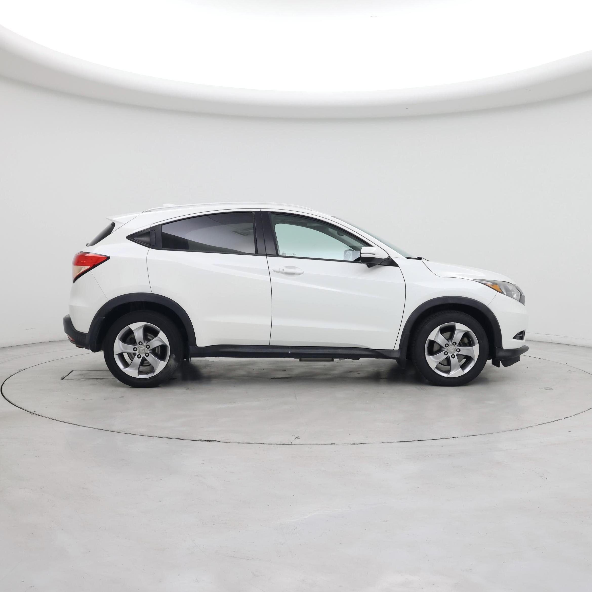 Thumbnail: 2017 Honda HR-V - 7