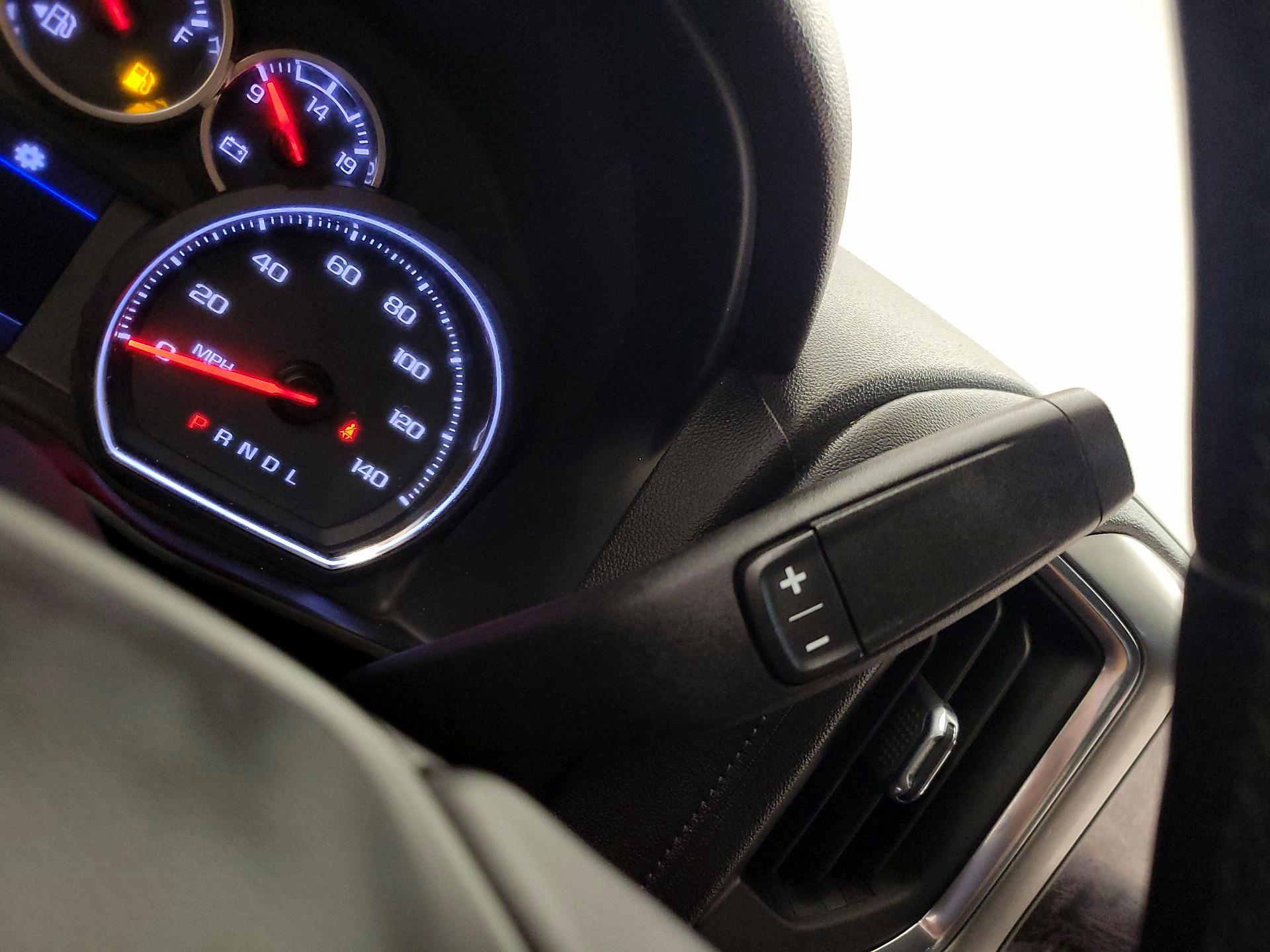 Thumbnail: 2020 Chevrolet Silverado 1500 - 17