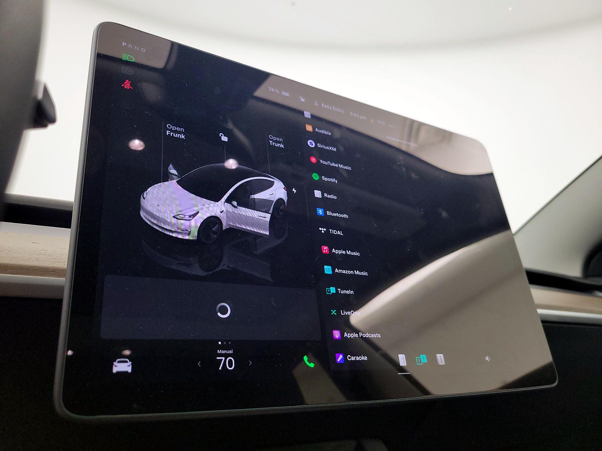 Thumbnail: 2023 Tesla Model 3 - 15