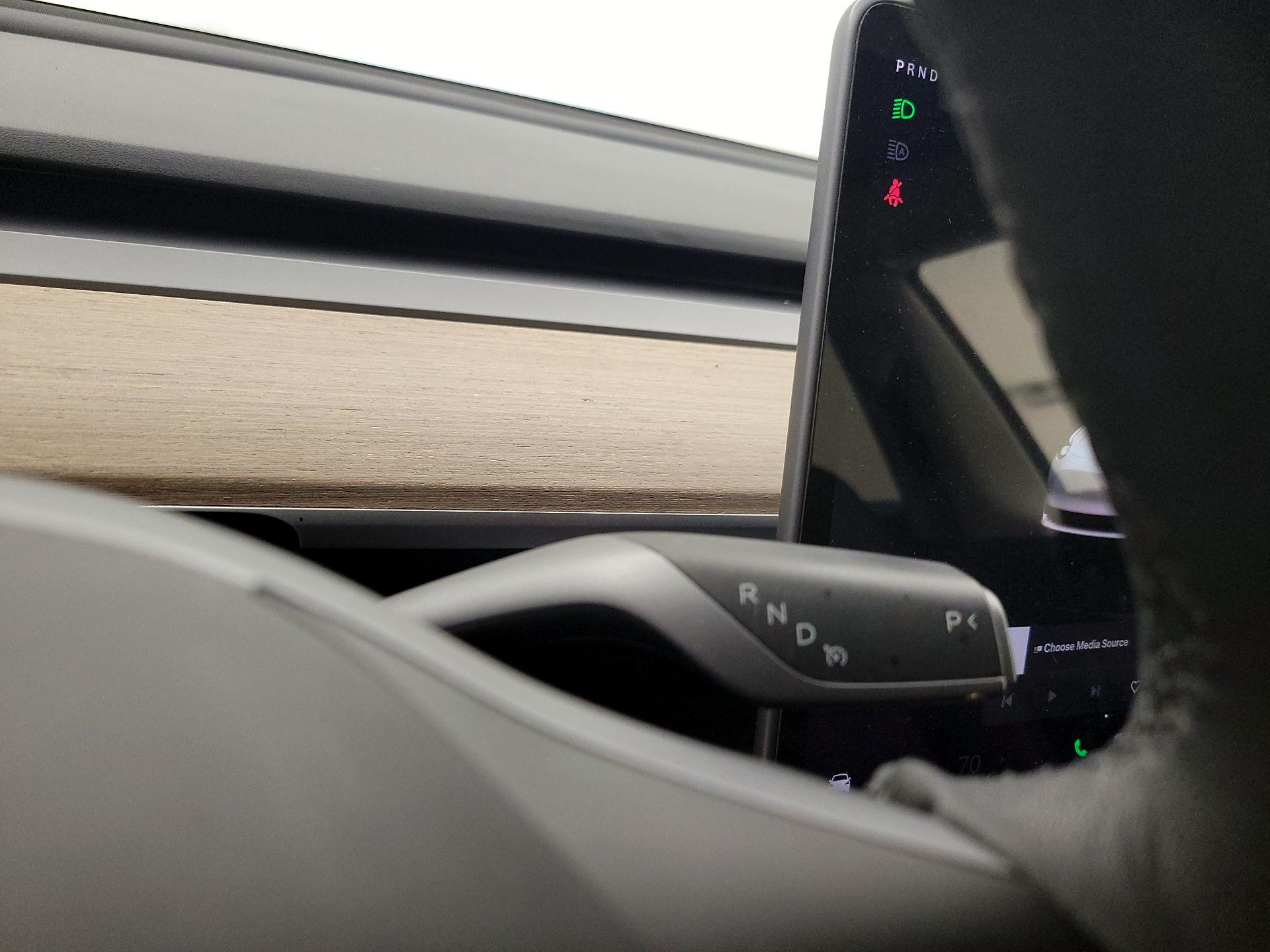 Thumbnail: 2023 Tesla Model 3 - 17