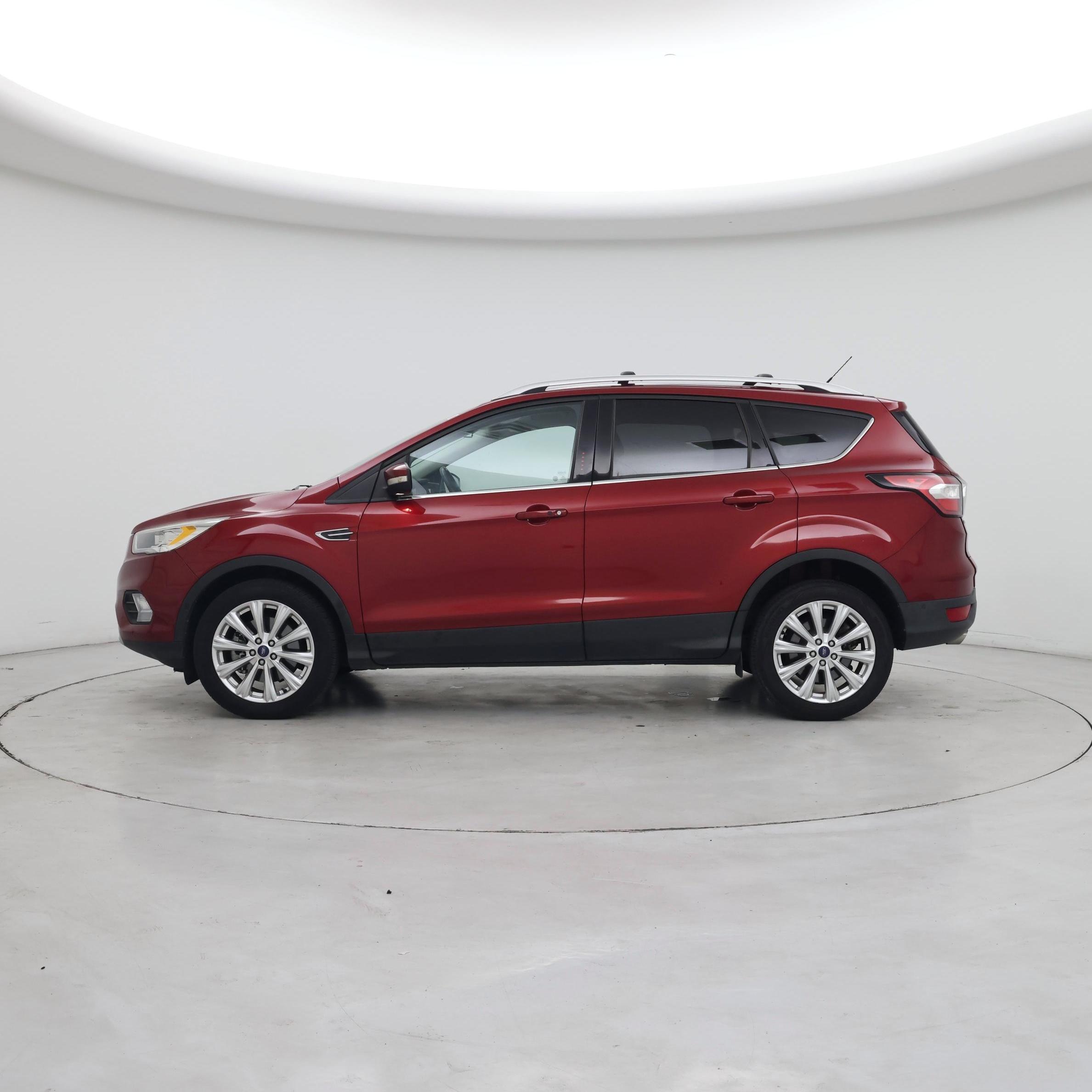 Thumbnail: 2017 Ford Escape - 3