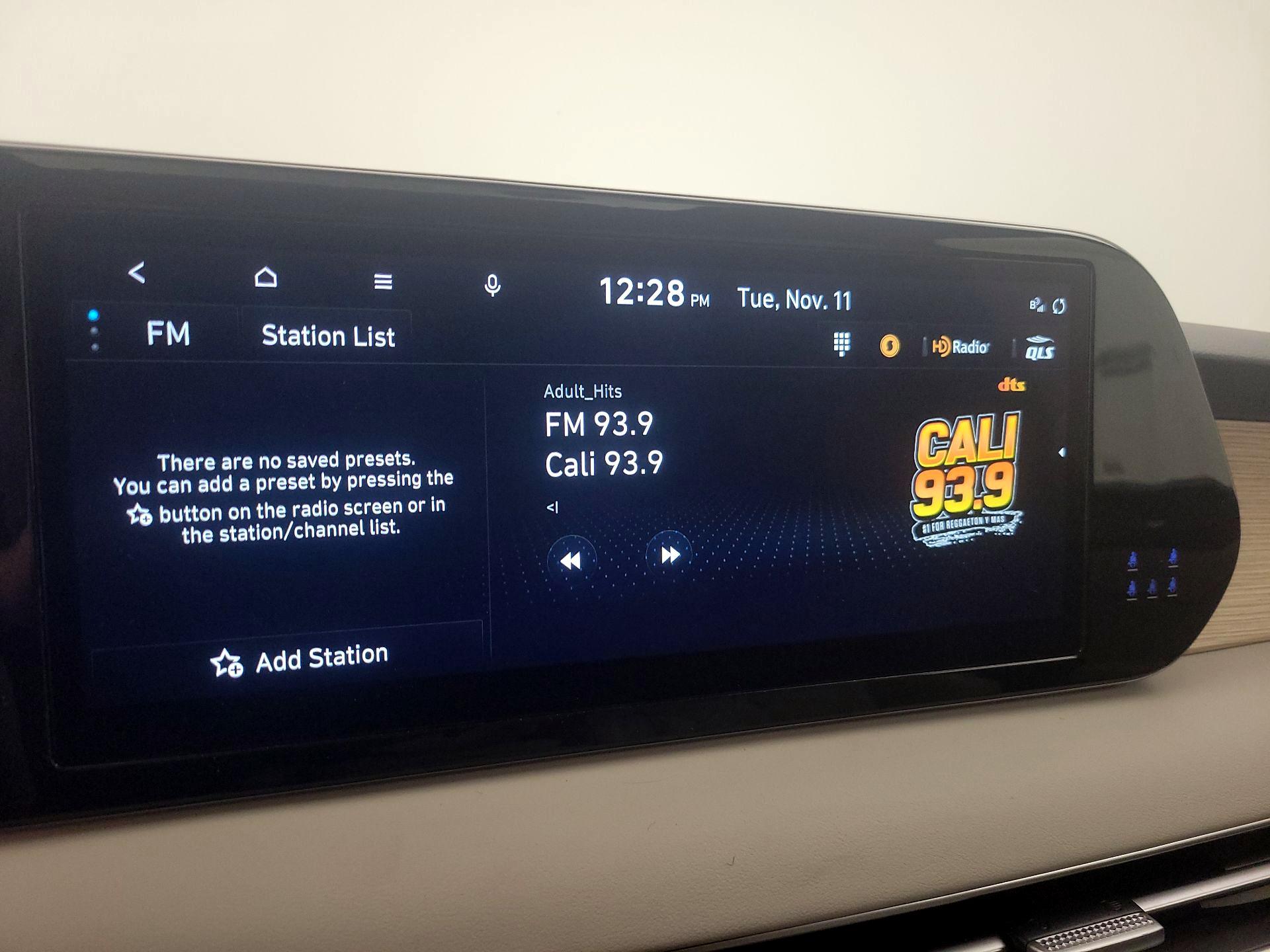 Thumbnail: 2023 Hyundai Palisade - 16