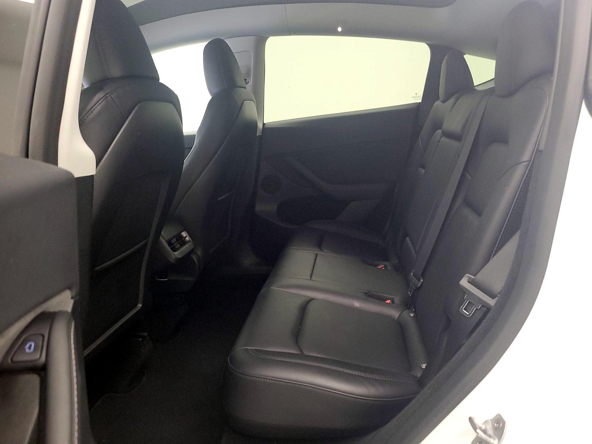 Thumbnail: 2023 Tesla Model Y - 19