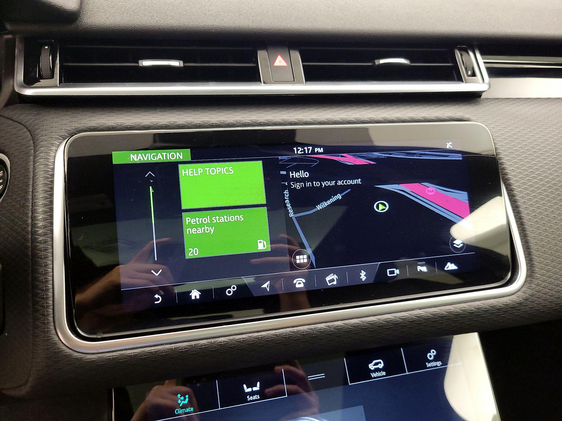 Thumbnail: 2019 Land Rover Range Rover Velar - 14