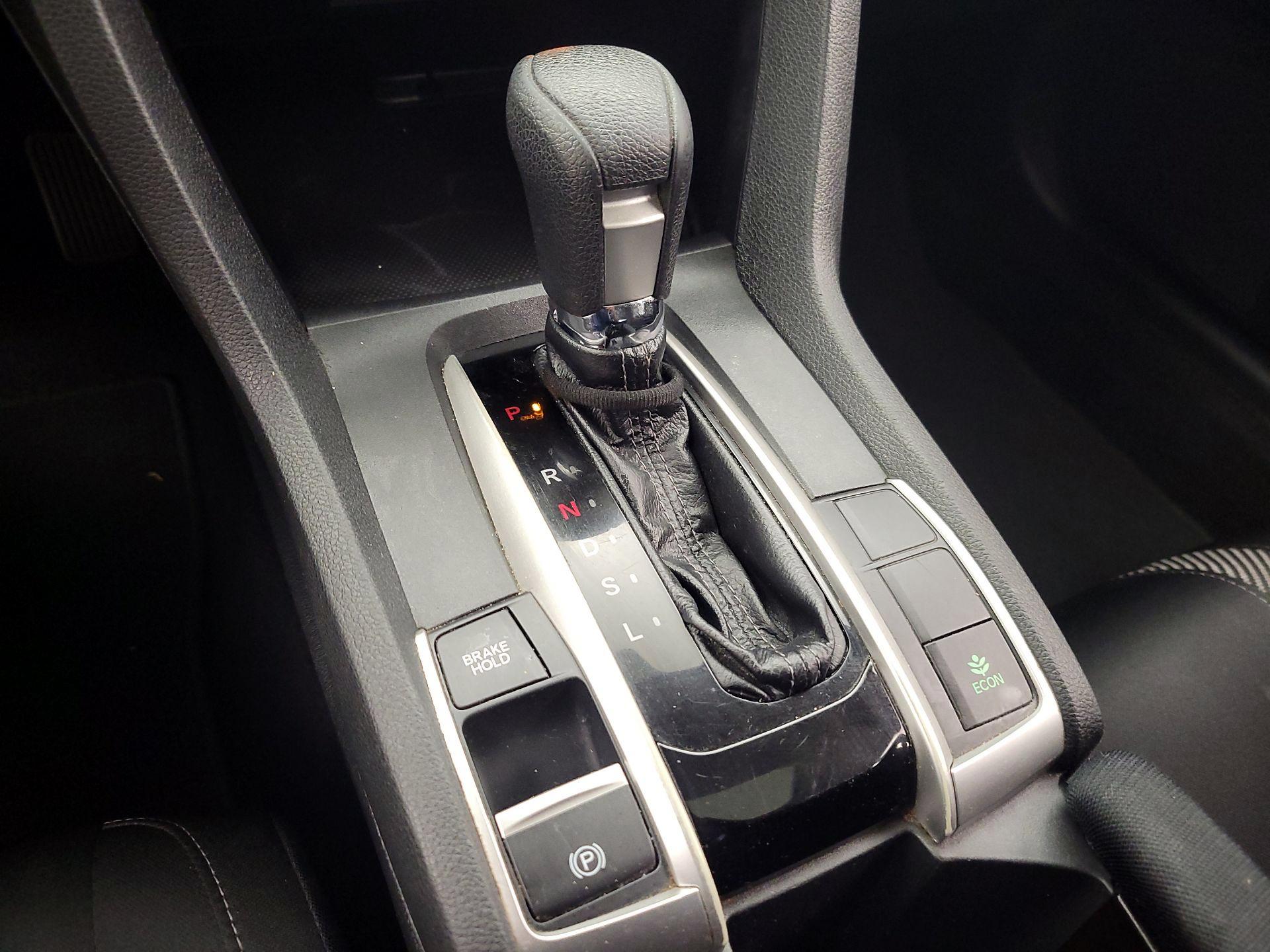 Thumbnail: 2017 Honda Civic - 17