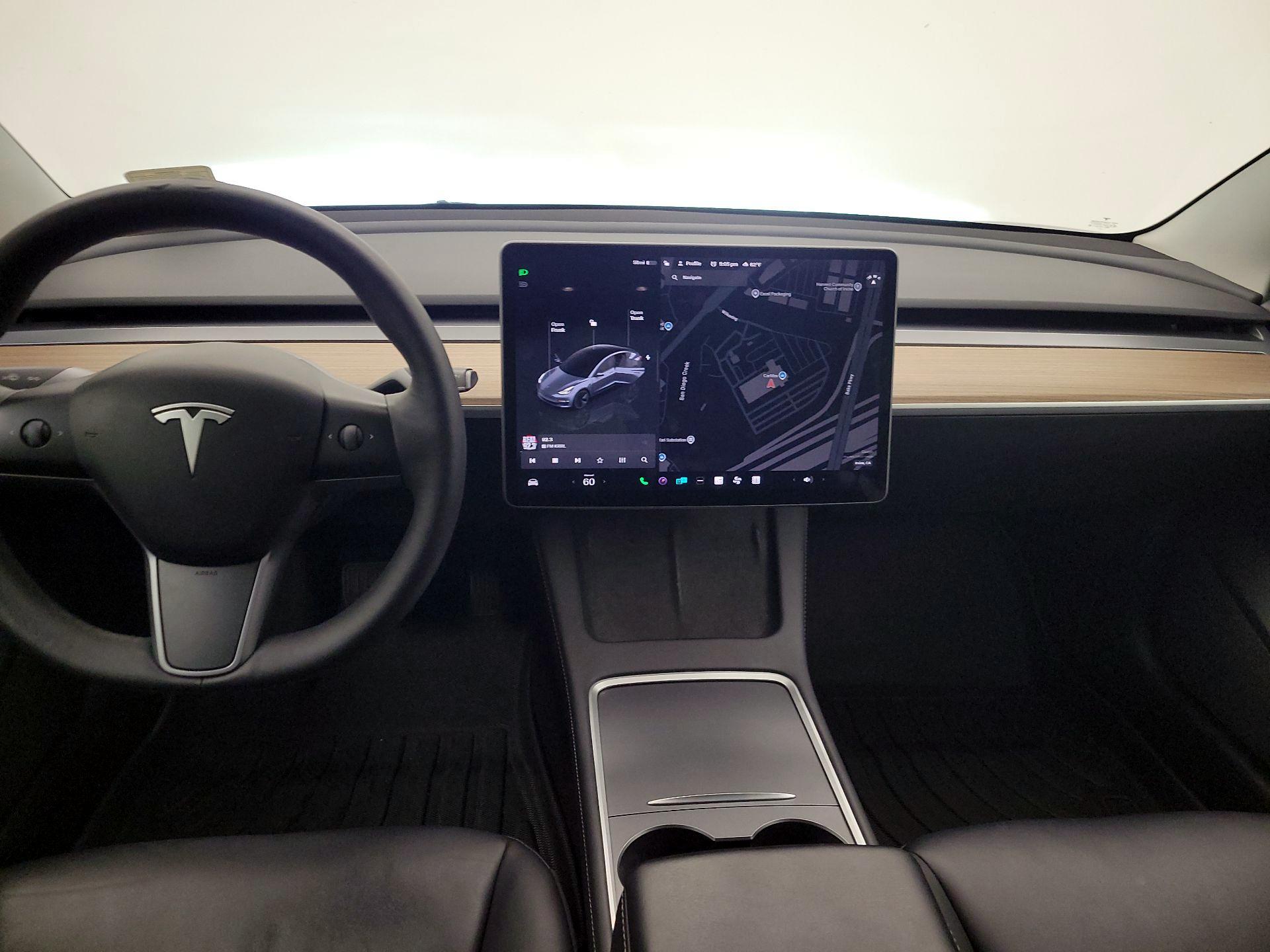 Thumbnail: 2023 Tesla Model 3 - 9