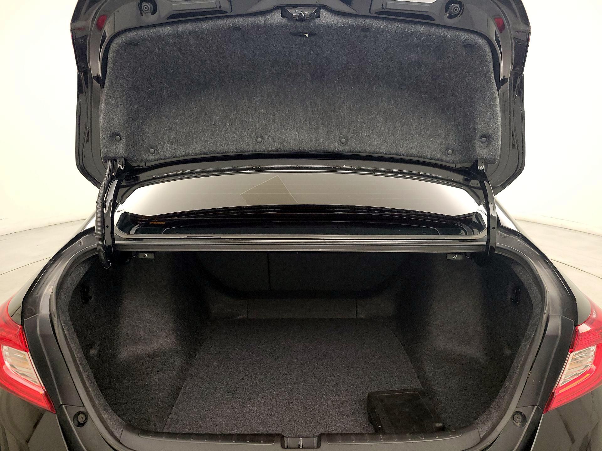 Thumbnail: 2022 Honda Accord - 20