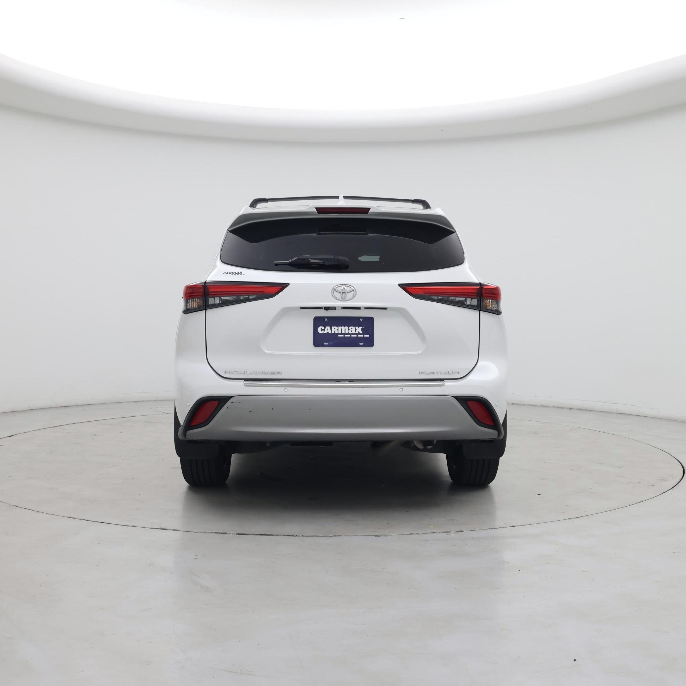 Thumbnail: 2022 Toyota Highlander - 6