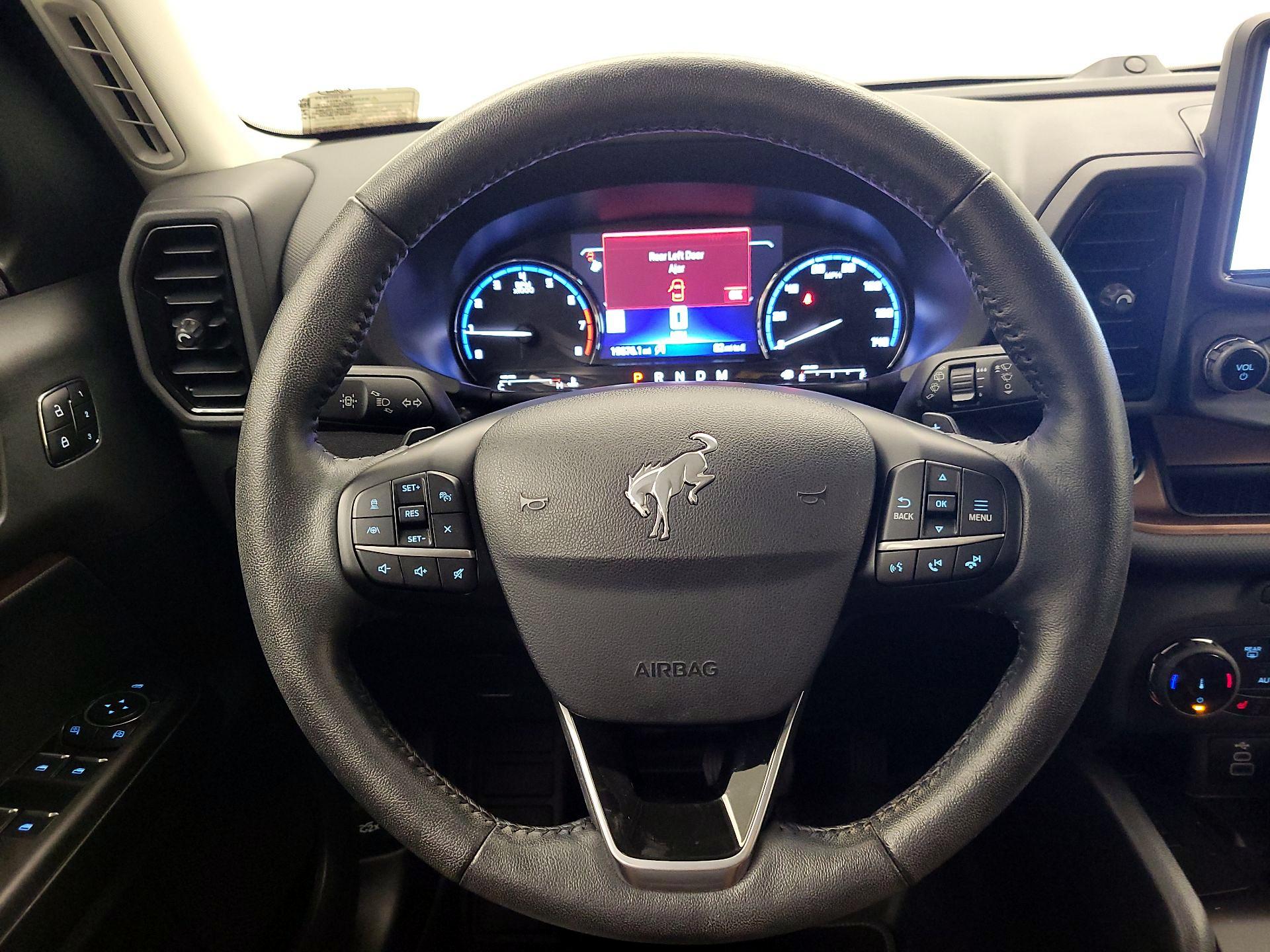 Thumbnail: 2023 Ford Bronco Sport - 10