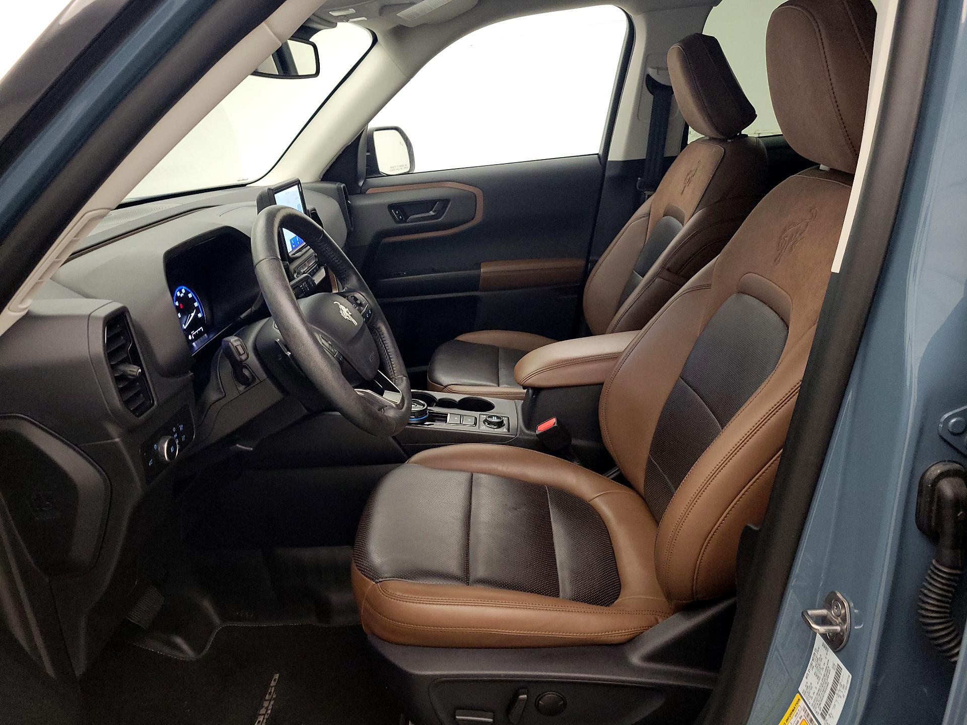 Thumbnail: 2023 Ford Bronco Sport - 11