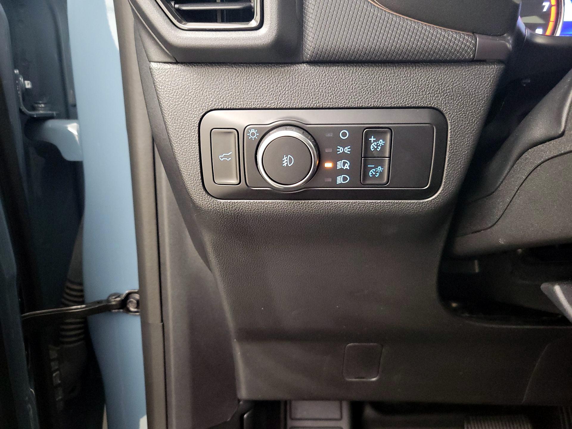 Thumbnail: 2023 Ford Bronco Sport - 13