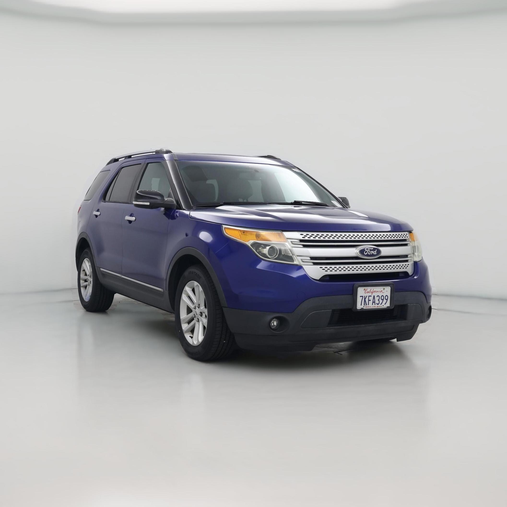 Thumbnail: 2015 Ford Explorer - 1