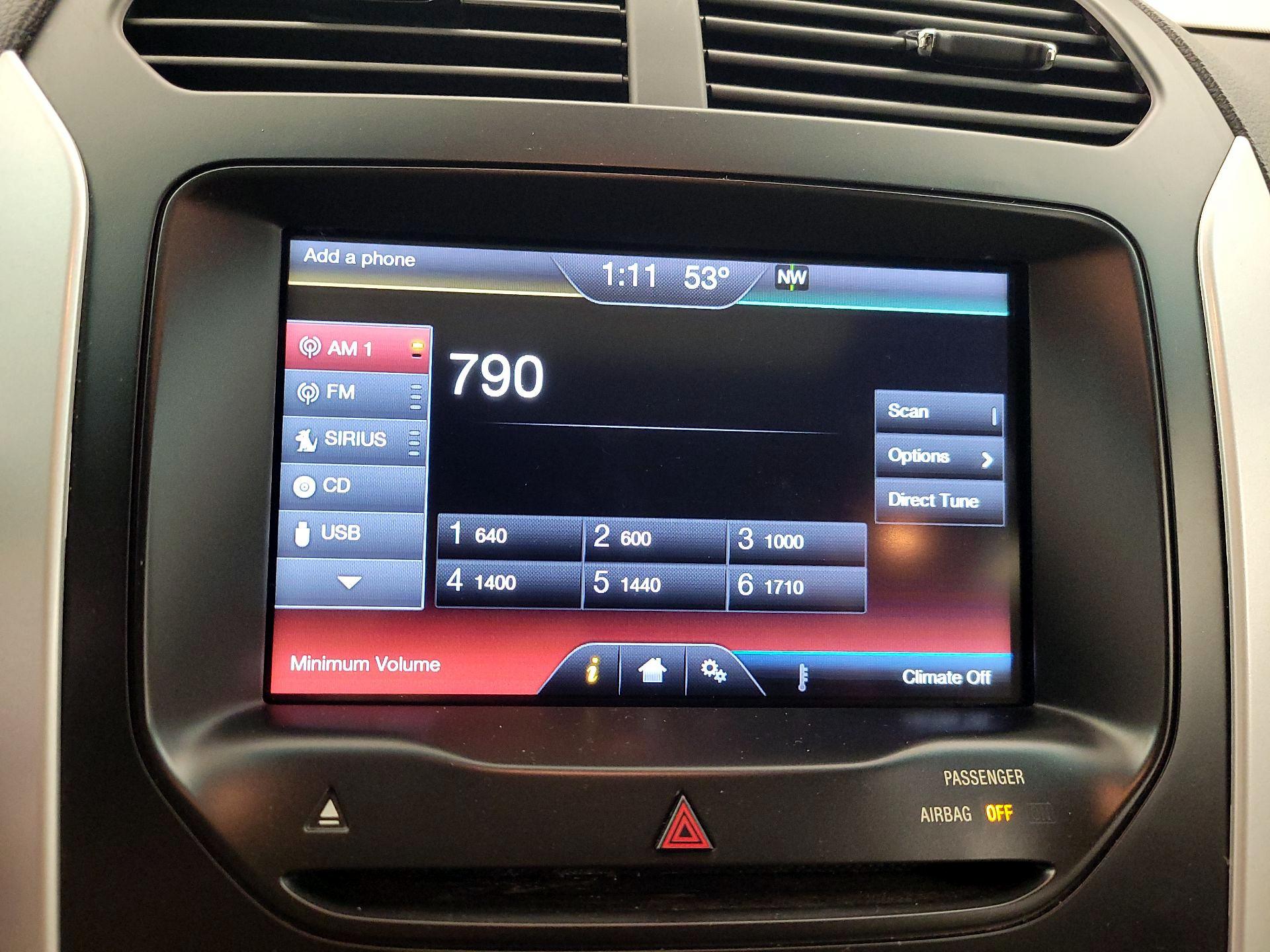 Thumbnail: 2015 Ford Explorer - 15